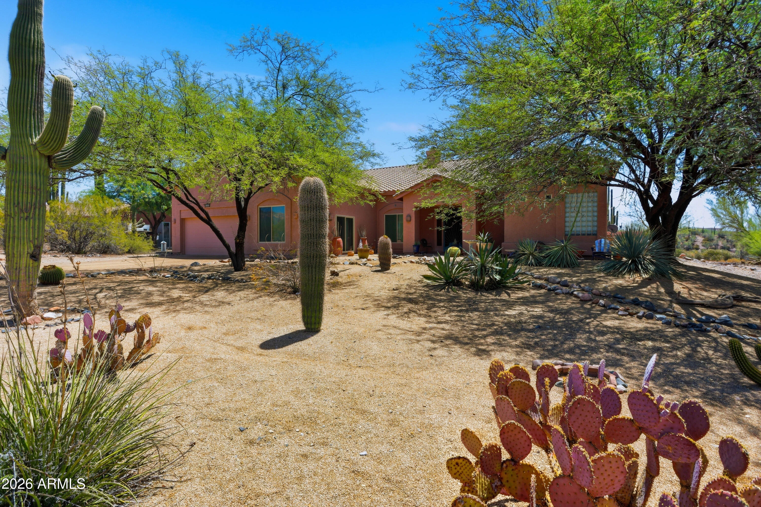 RED DOG RANCH - Residential