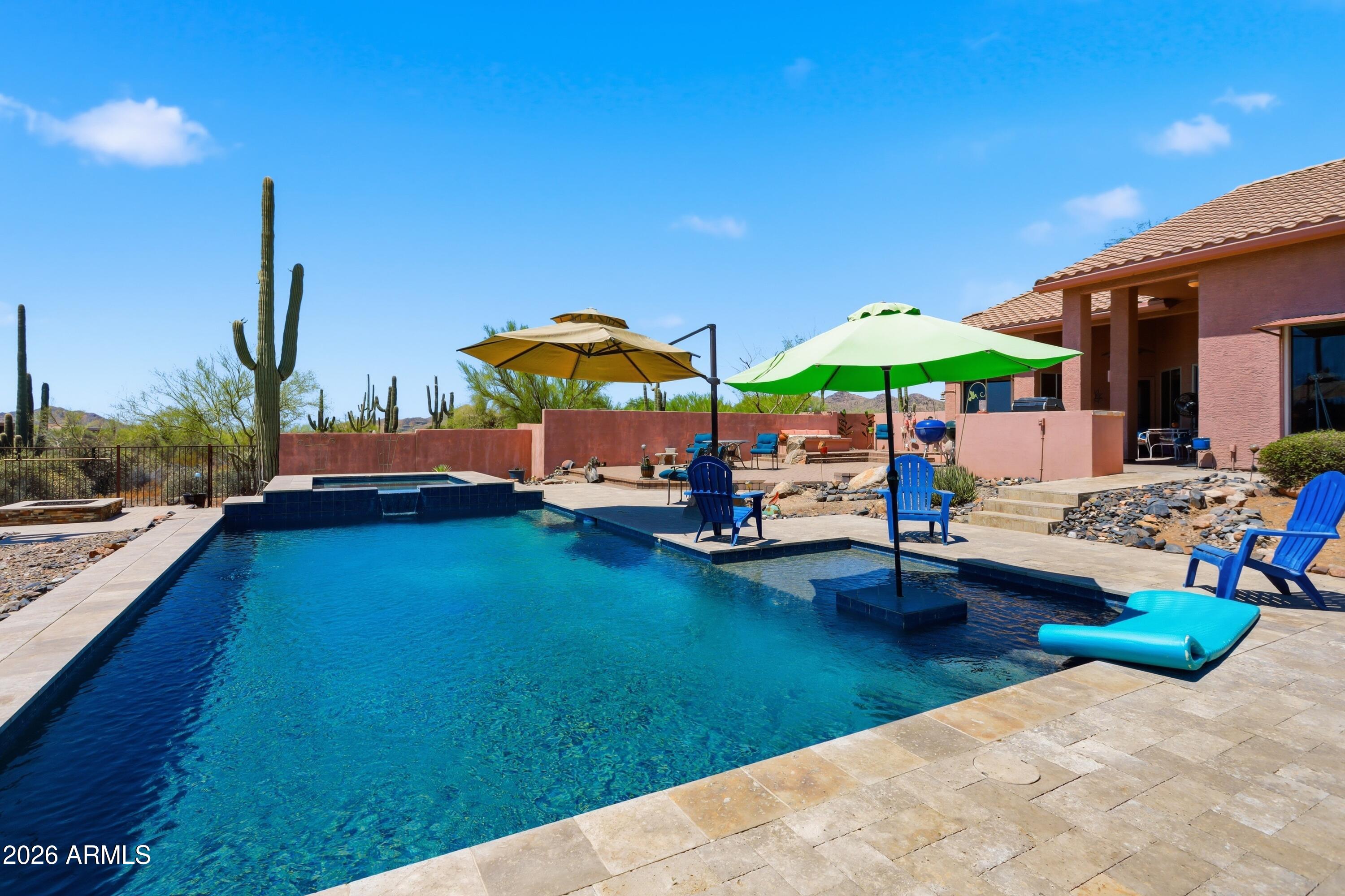 RED DOG RANCH - Residential