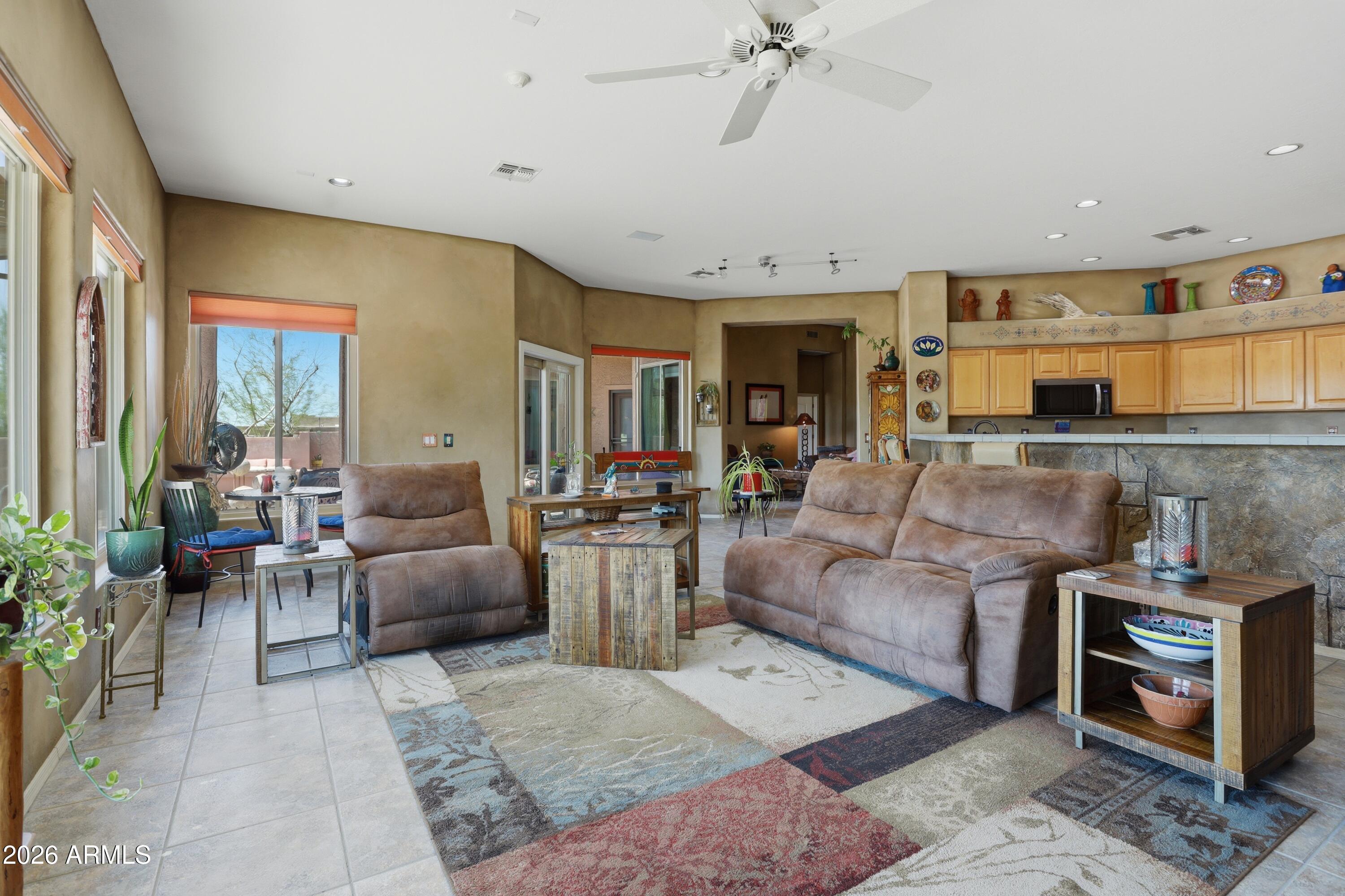 RED DOG RANCH - Residential