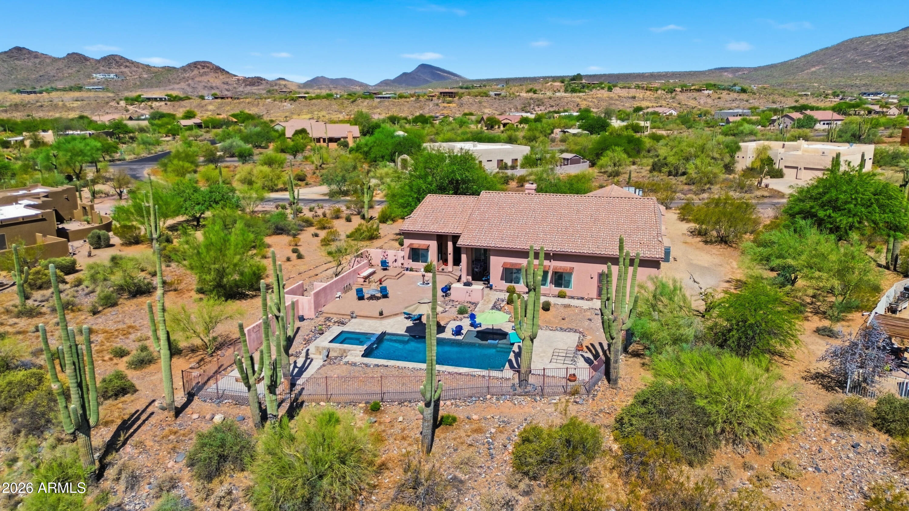 RED DOG RANCH - Residential