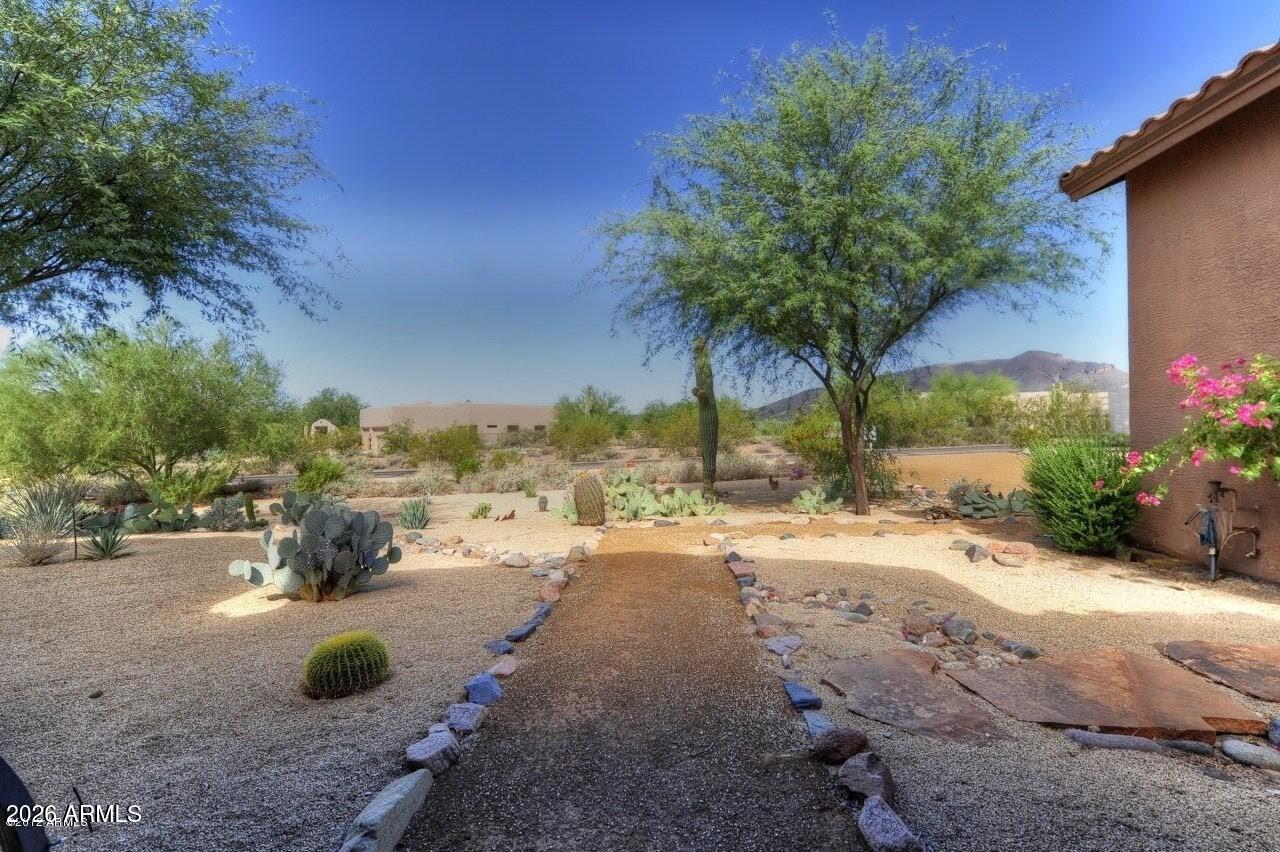 RED DOG RANCH - Residential