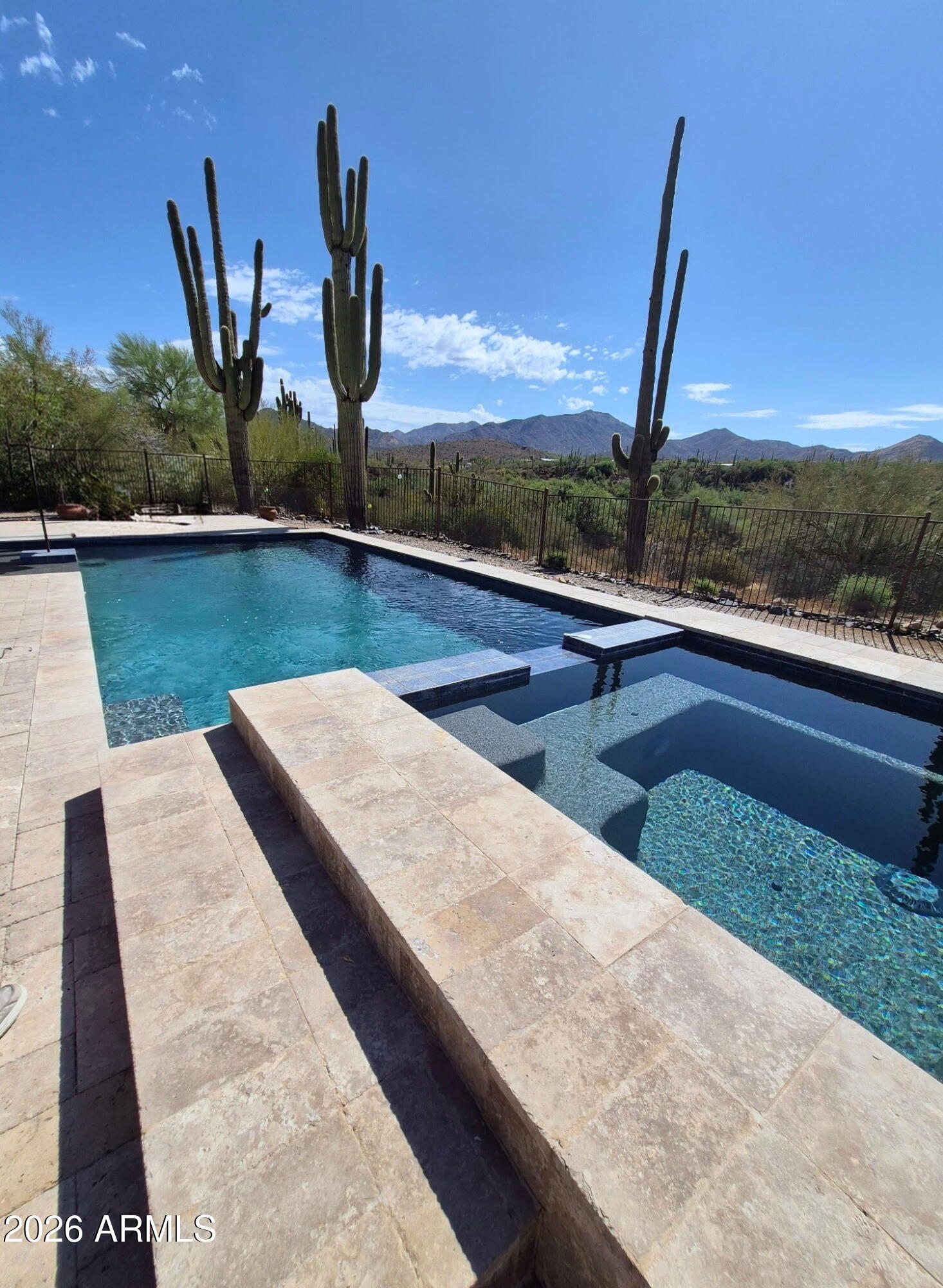 RED DOG RANCH - Residential