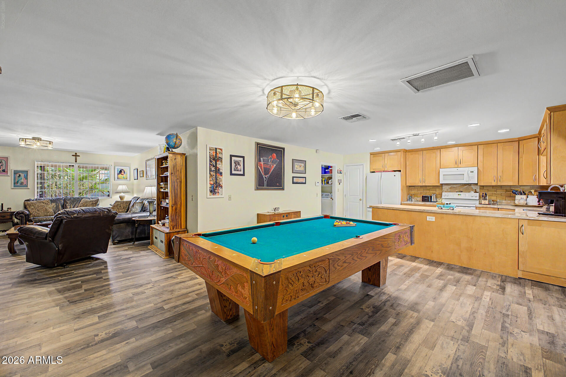 PANORAMA PLACE - Residential