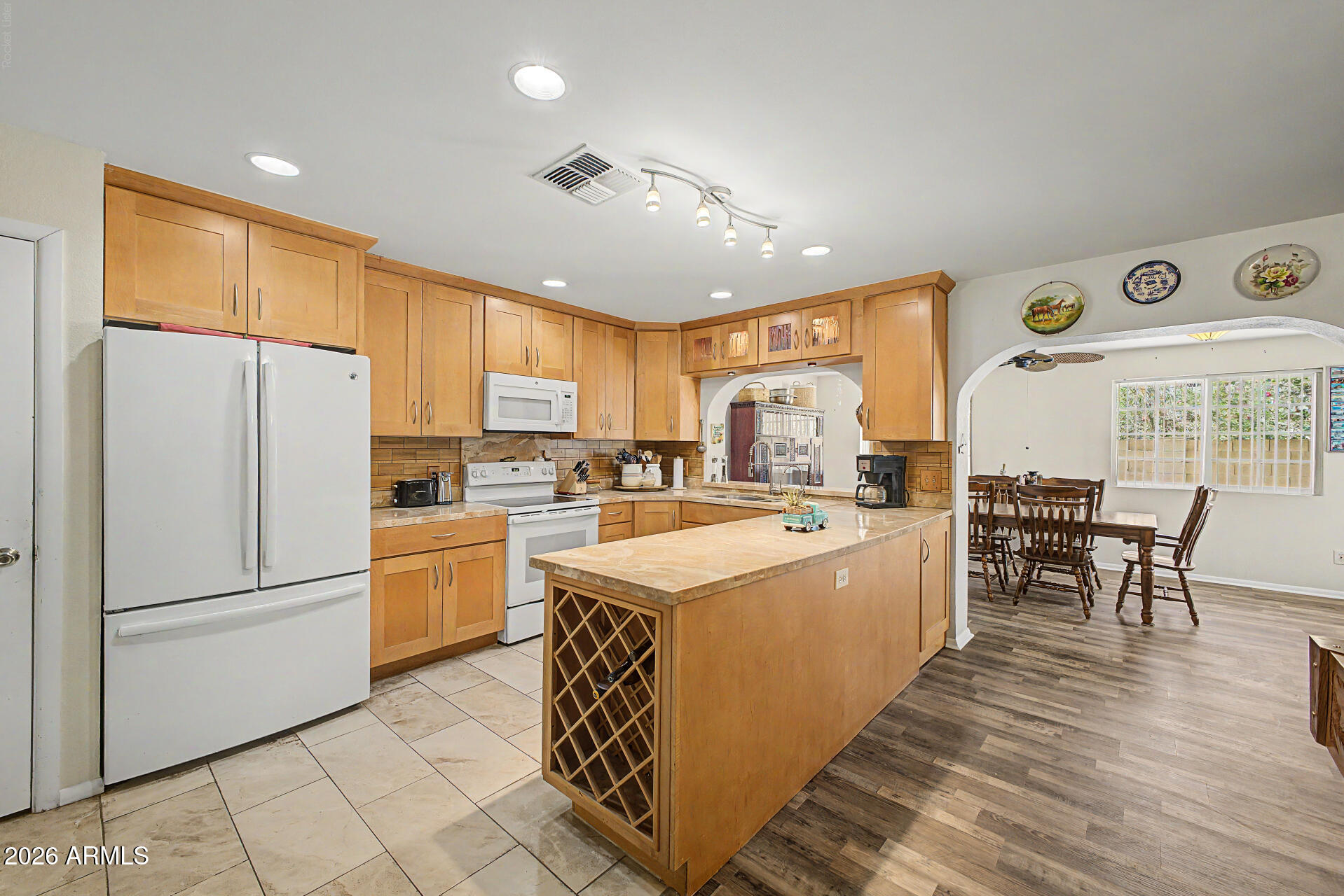 PANORAMA PLACE - Residential