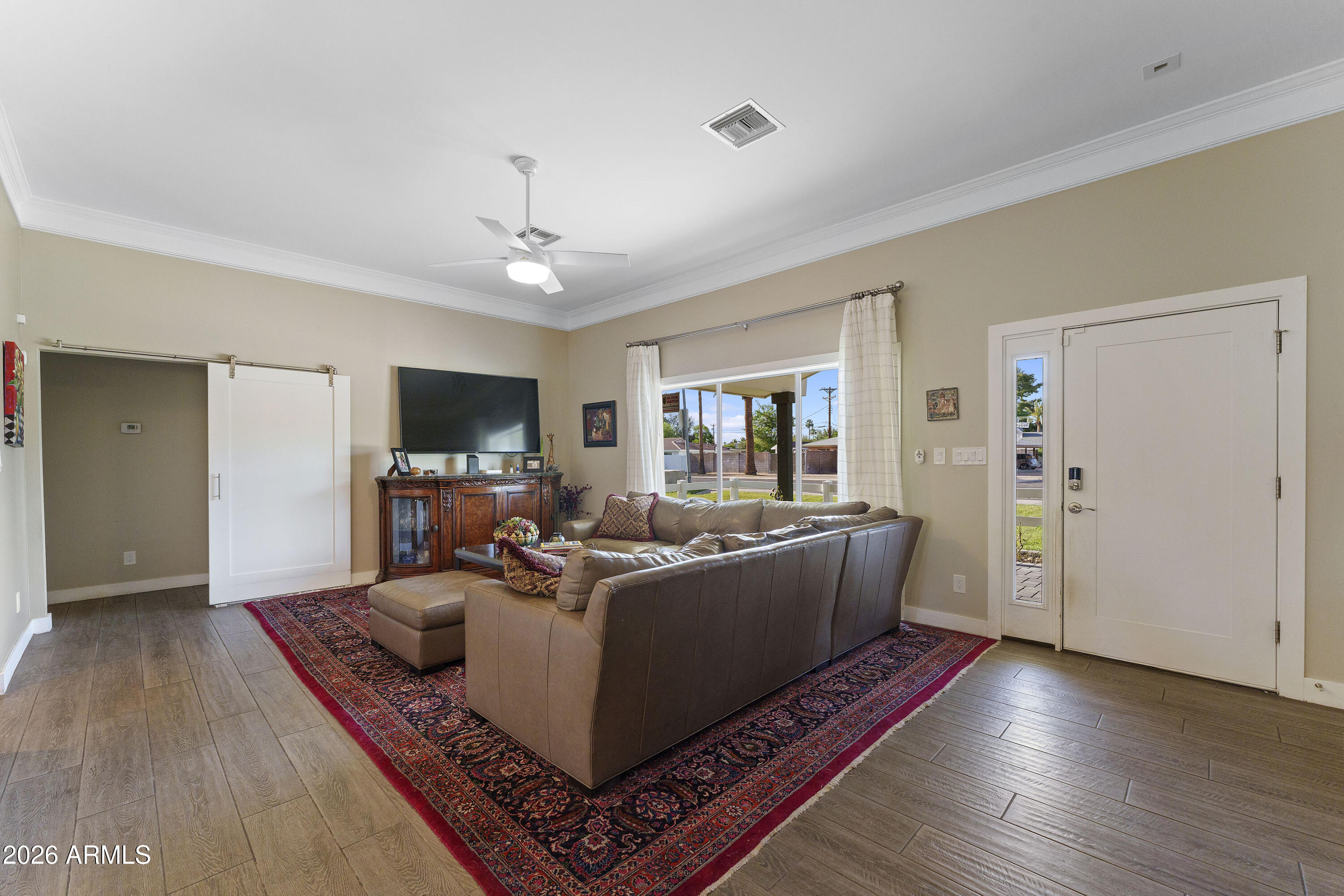 VALENCIA GARDENS - Residential