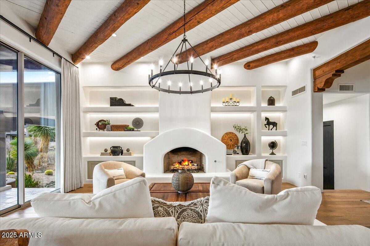 DESERT MOUNTAIN - Residential