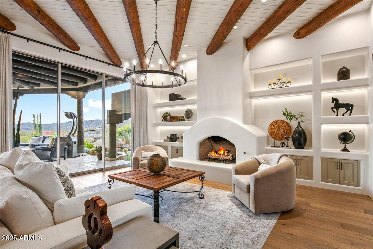 DESERT MOUNTAIN - Residential
