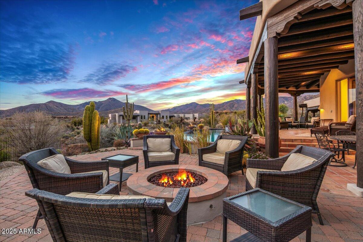 DESERT MOUNTAIN - Residential