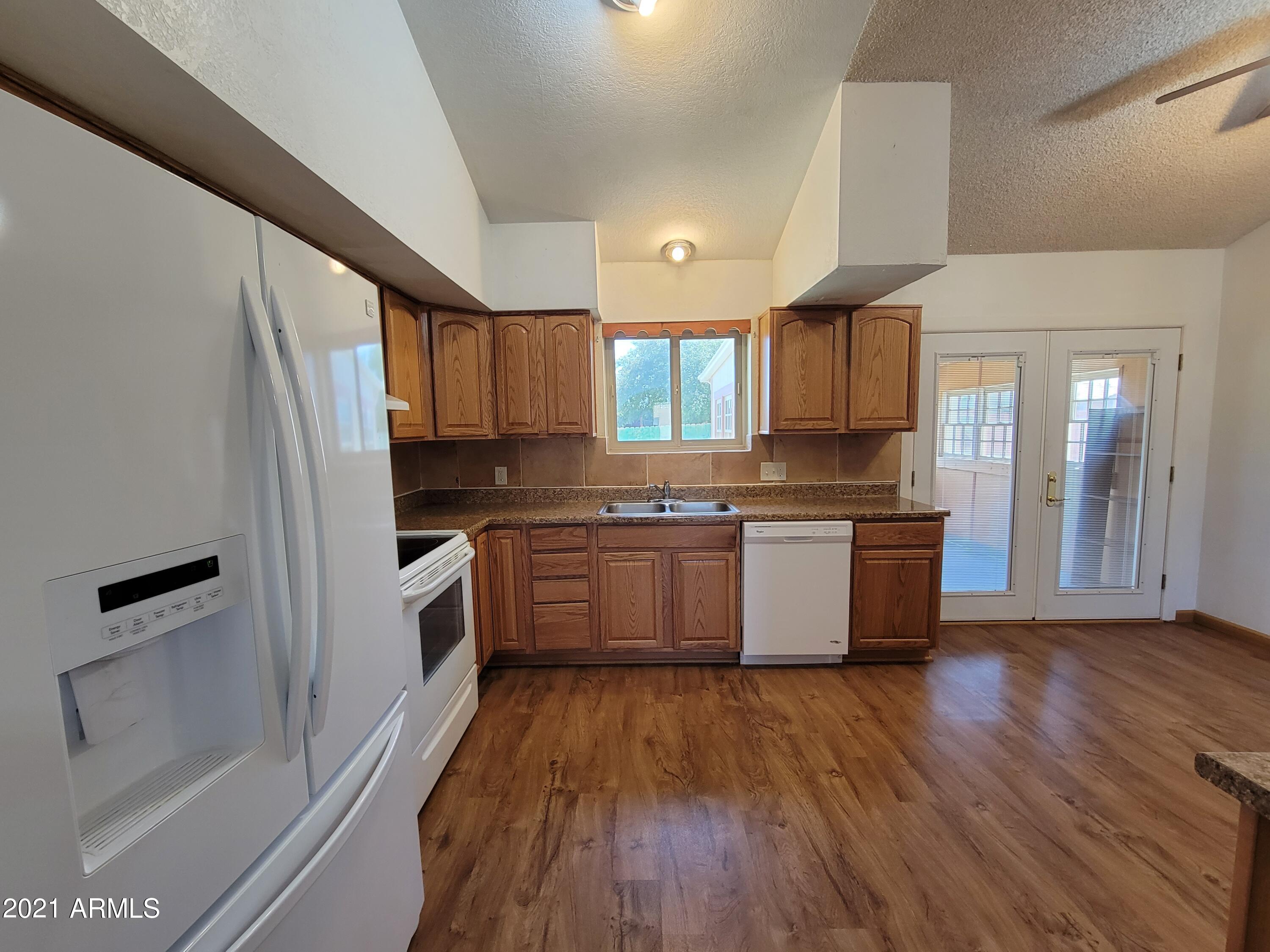 THE MEADOWS - Residential