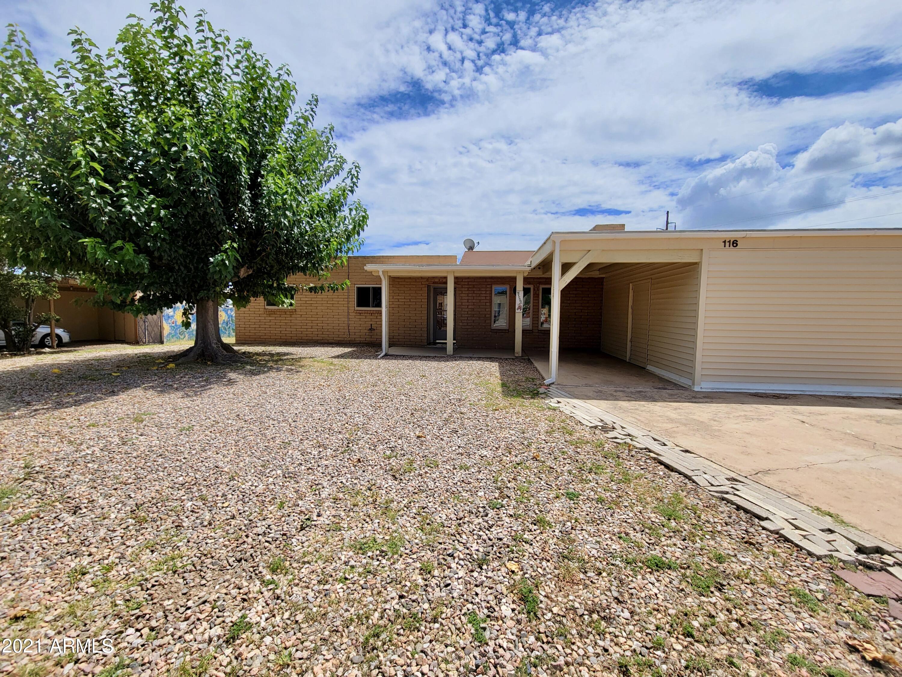 THE MEADOWS - Residential
