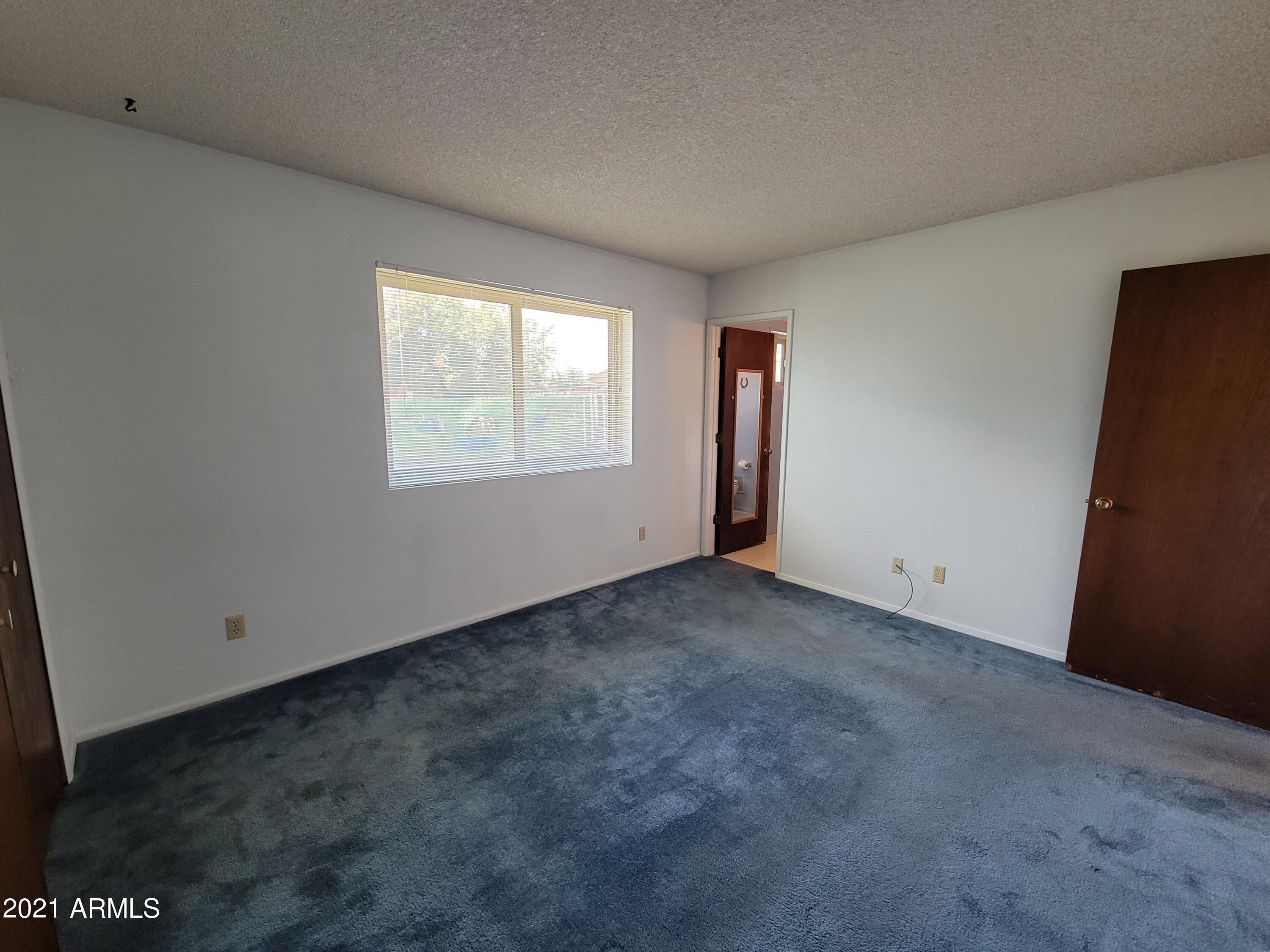 THE MEADOWS - Residential