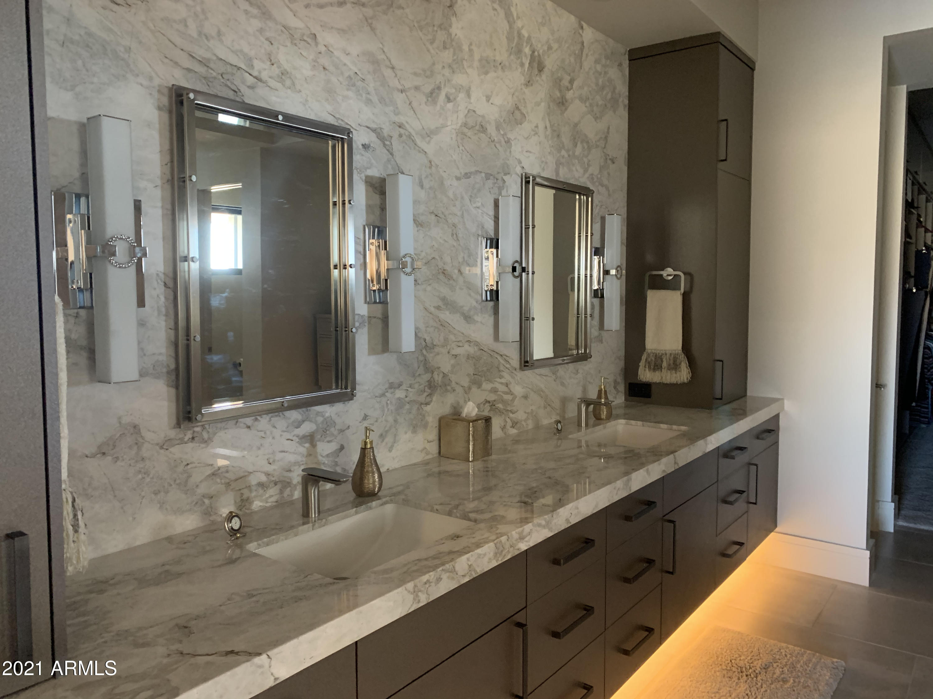 DESERT MOUNTAIN PHASE 1 UNIT 1 LOT 1-205 TR A - Residential