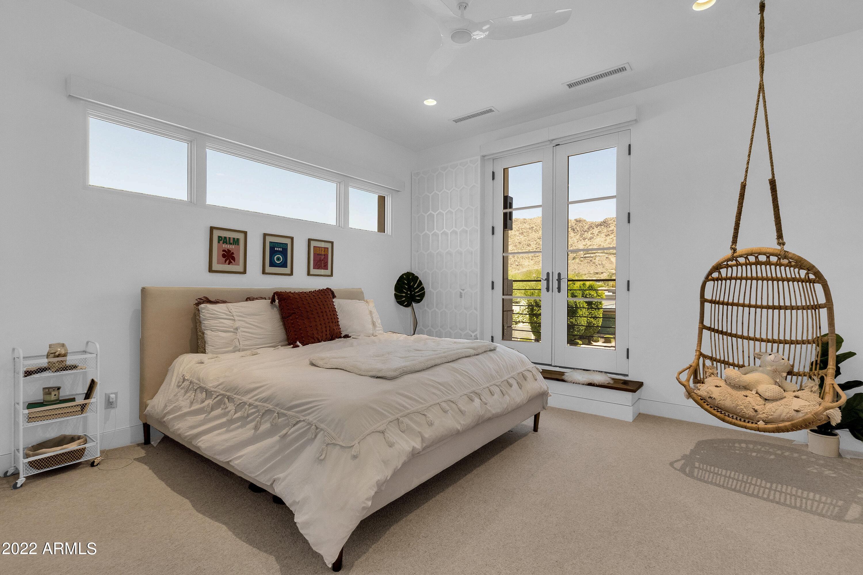 THE VILLAGE AT MOUNTAIN SHADOWS - Residential