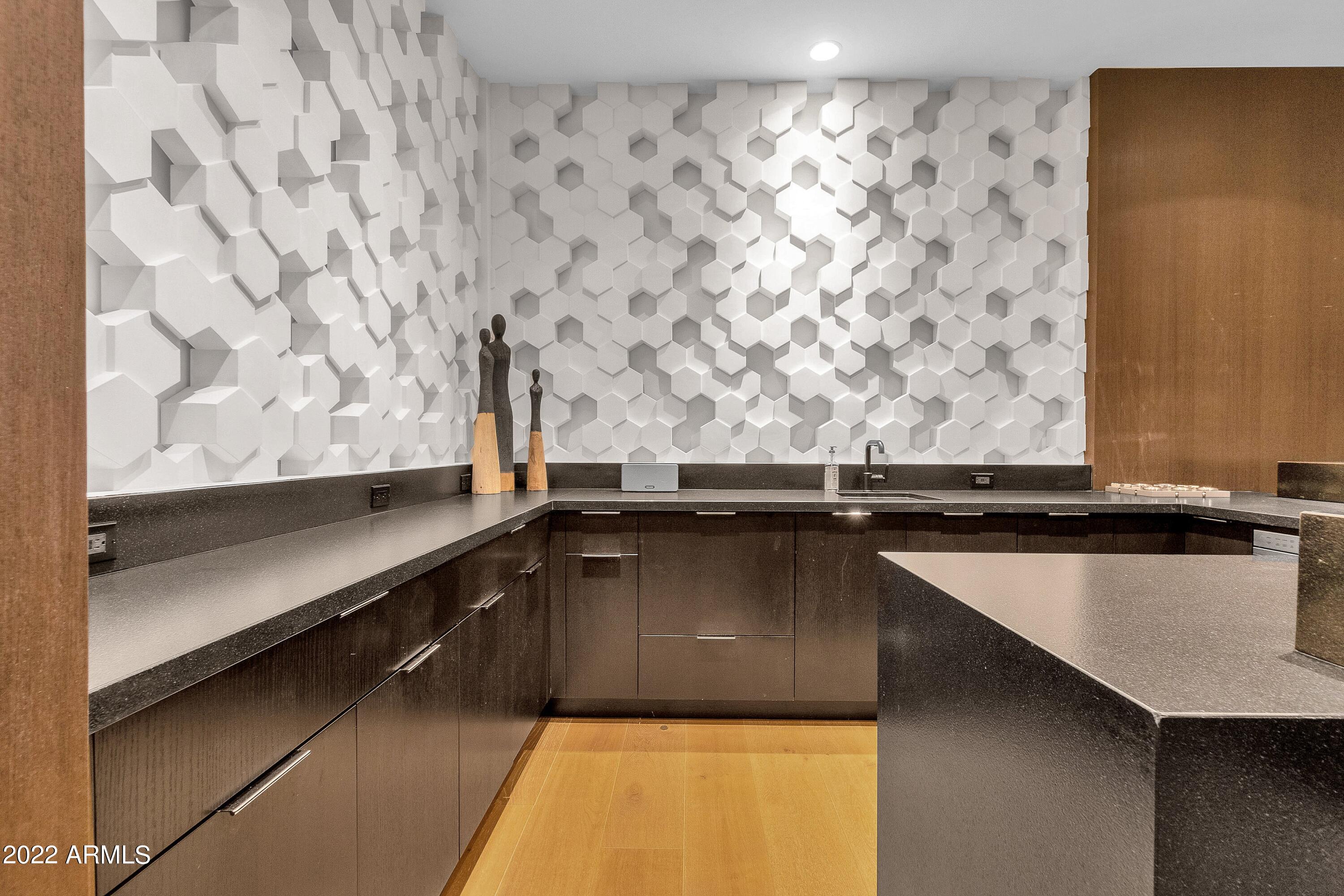 THE VILLAGE AT MOUNTAIN SHADOWS - Residential