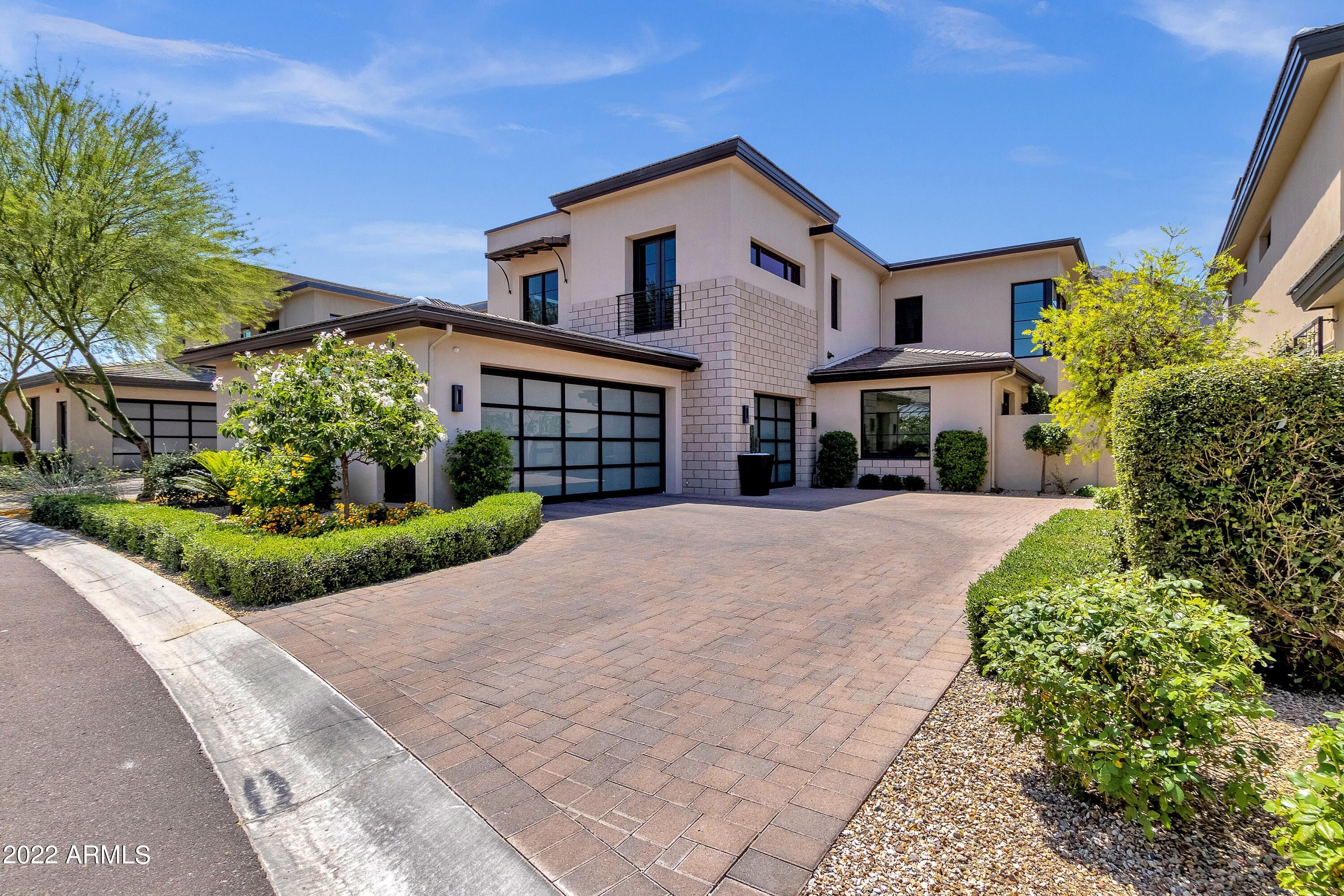 THE VILLAGE AT MOUNTAIN SHADOWS - Residential