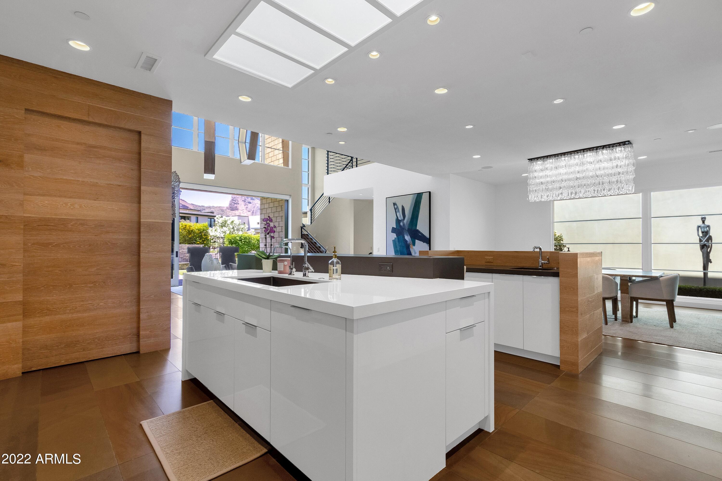 THE VILLAGE AT MOUNTAIN SHADOWS - Residential
