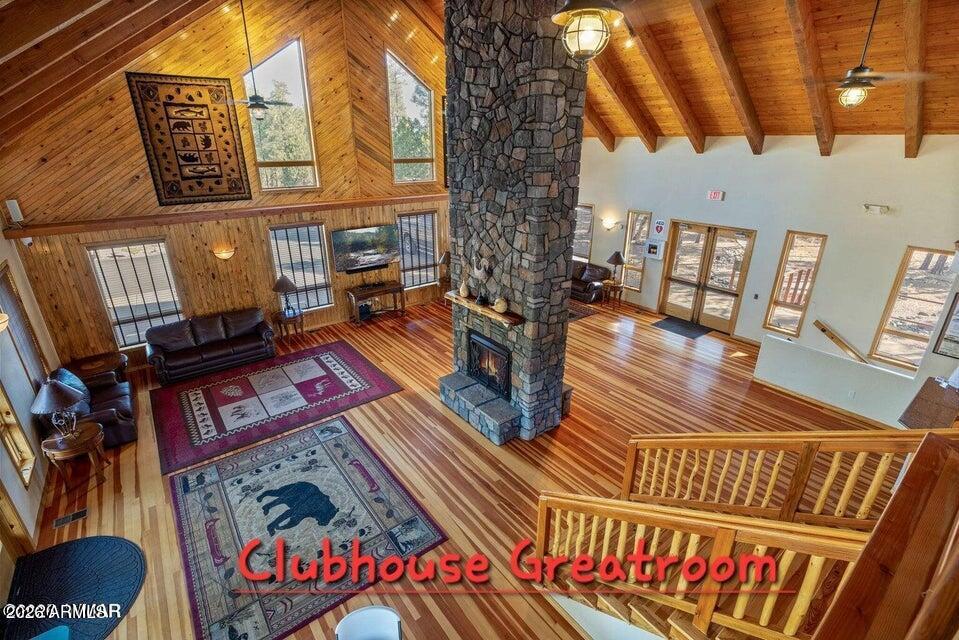 MOUNTAIN LODGES UNIT 3 - Residential