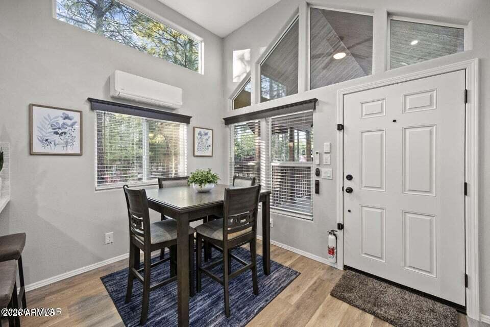 MOUNTAIN LODGES UNIT 3 - Residential