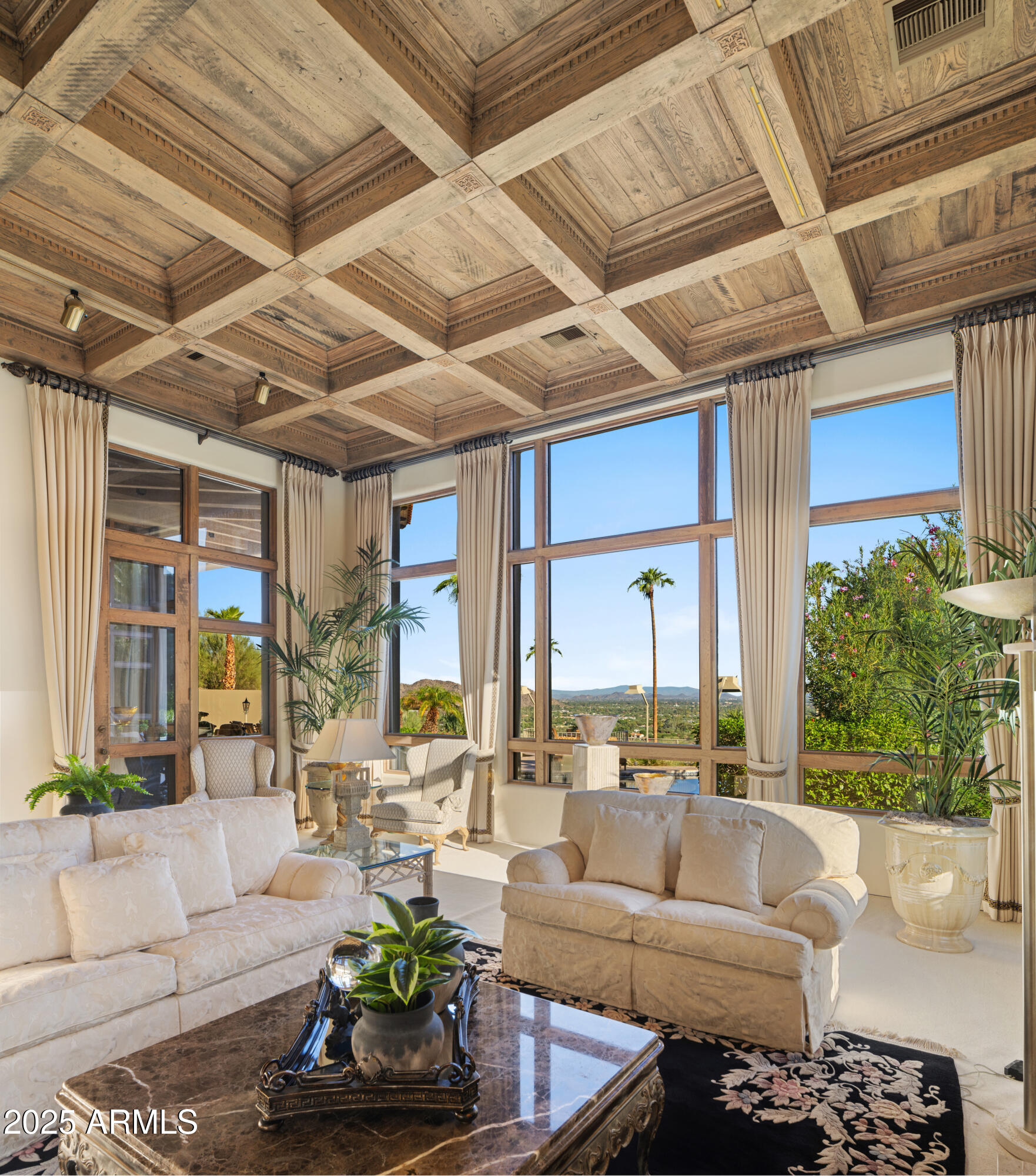 LAS BRISAS - Residential