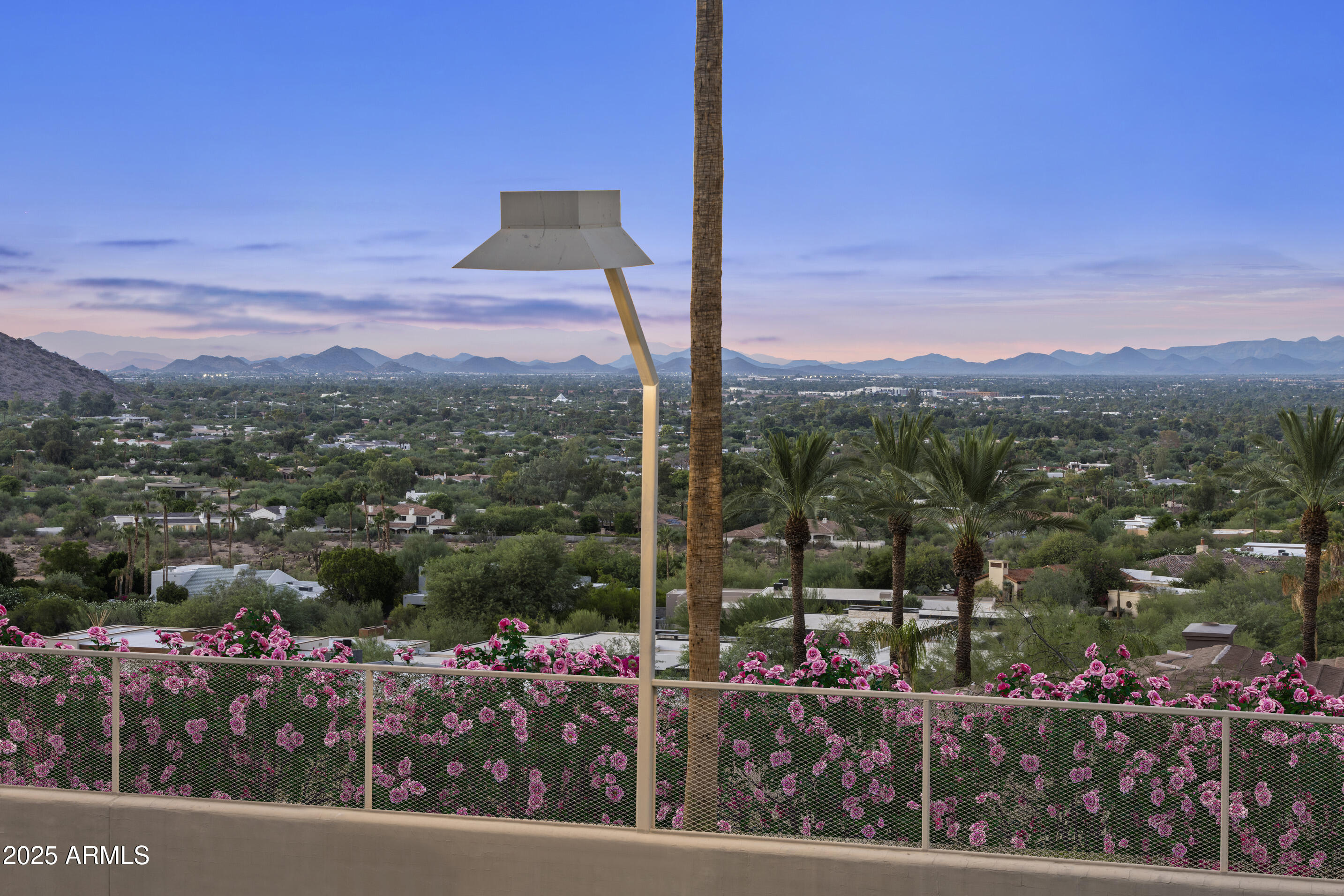 LAS BRISAS - Residential