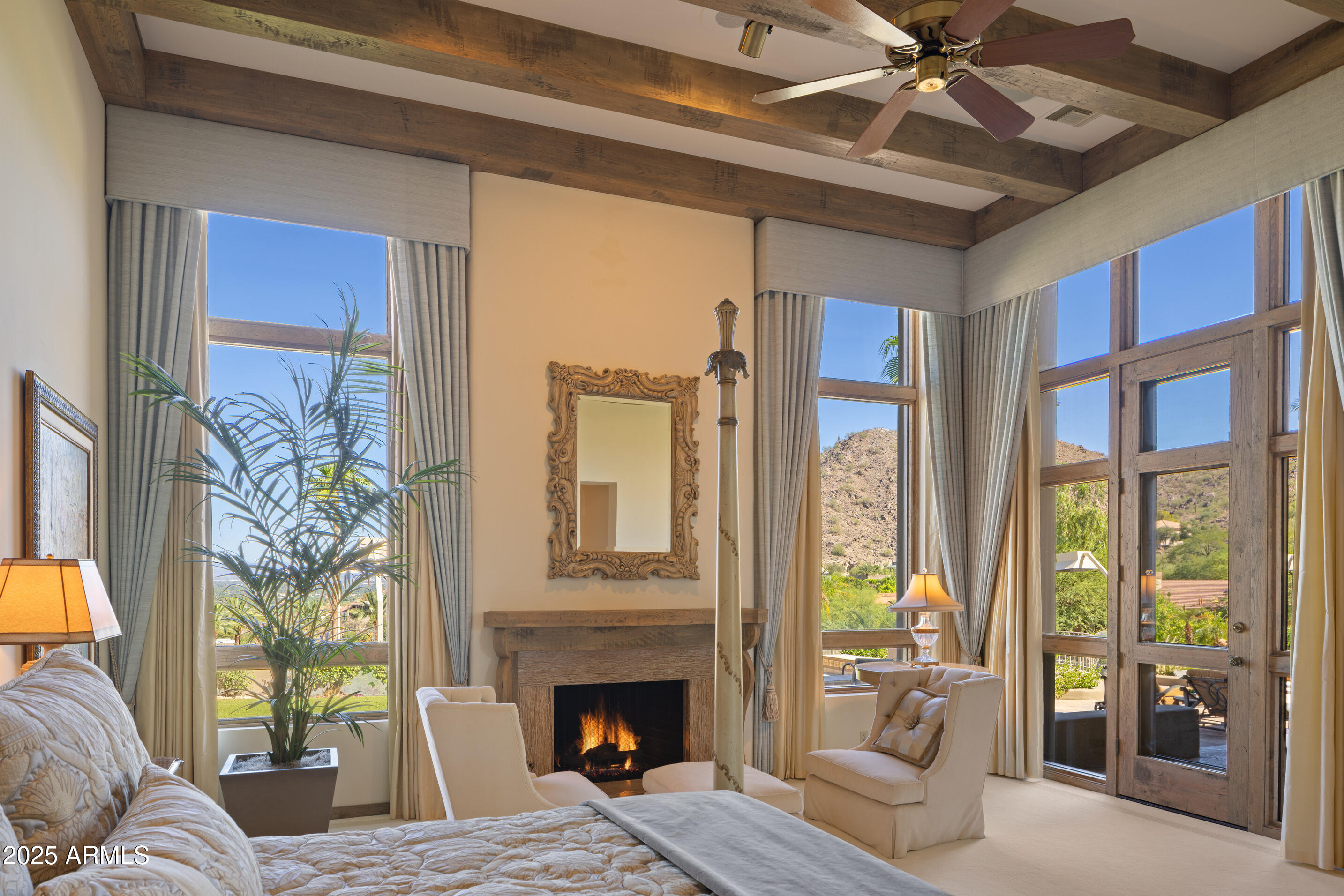 LAS BRISAS - Residential
