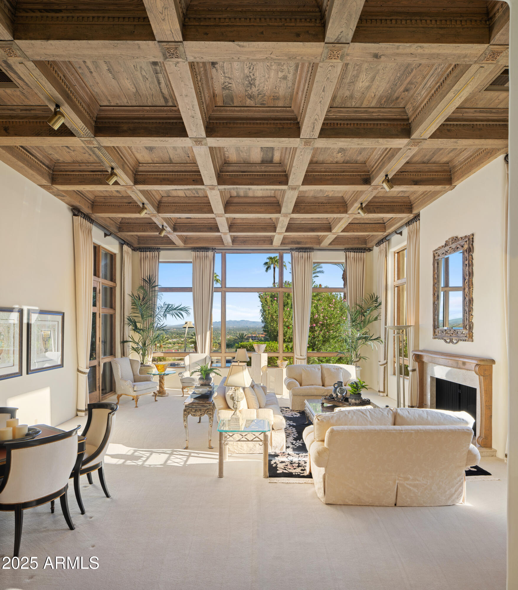 LAS BRISAS - Residential