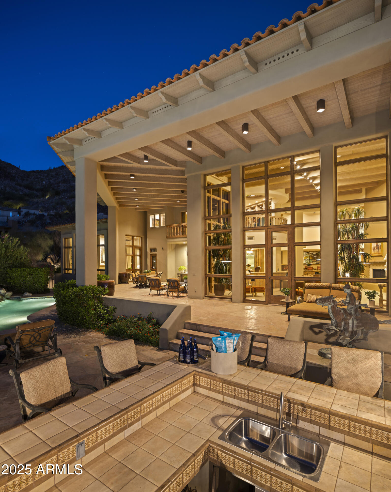 LAS BRISAS - Residential