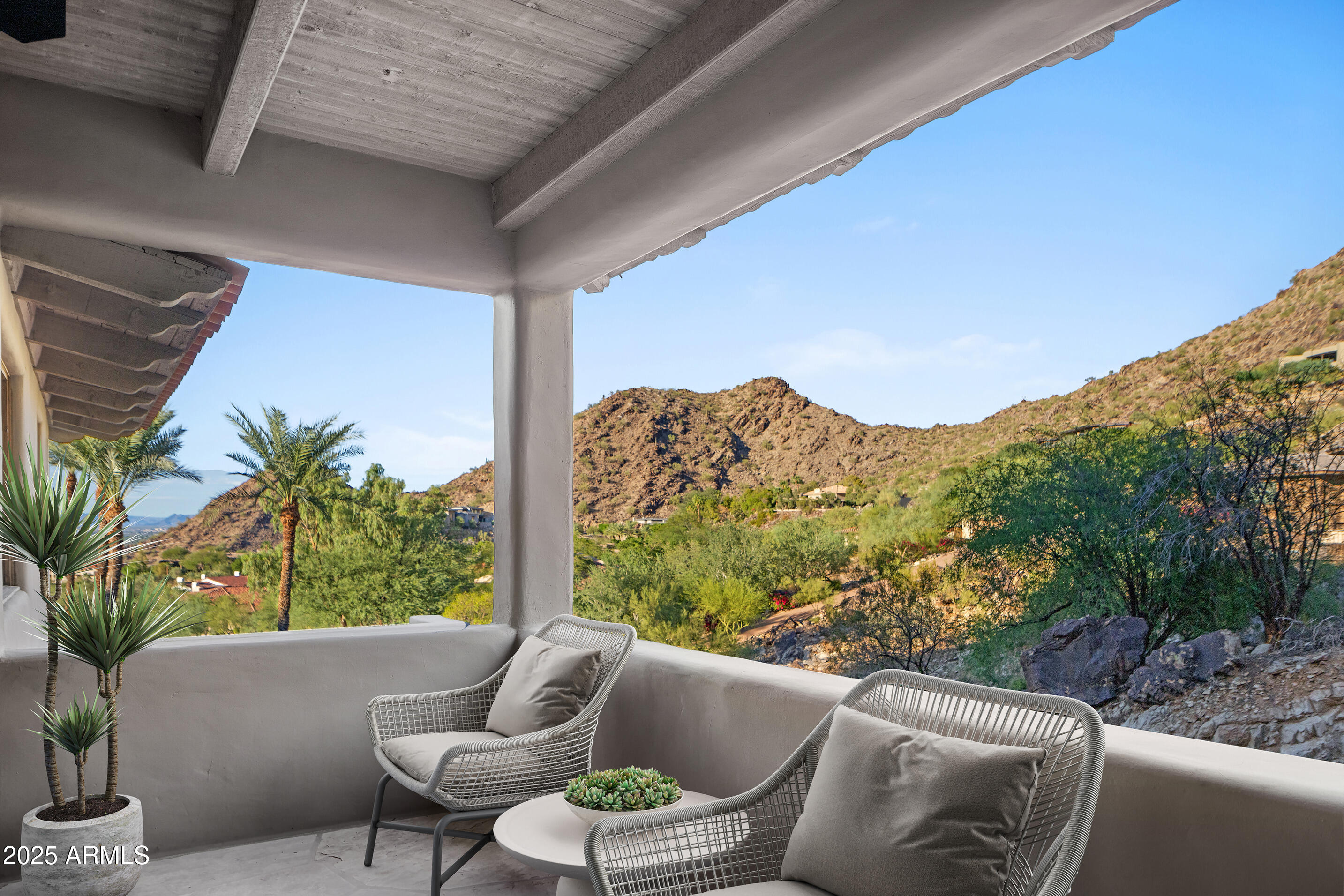 LAS BRISAS - Residential