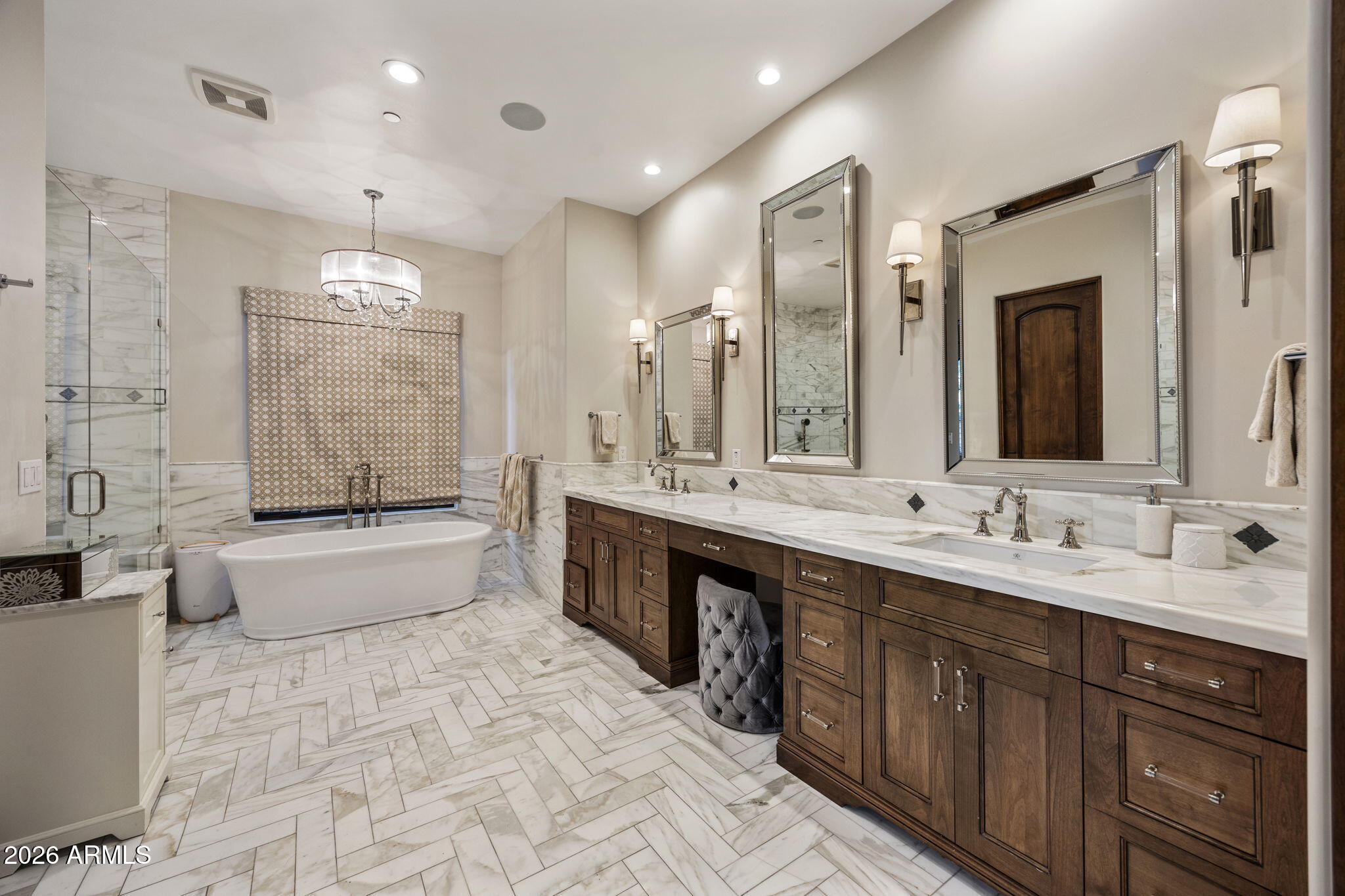 EVANS ADDITION TO ORANGEWOOD BLOCK 1 LOTS 12 - Residential