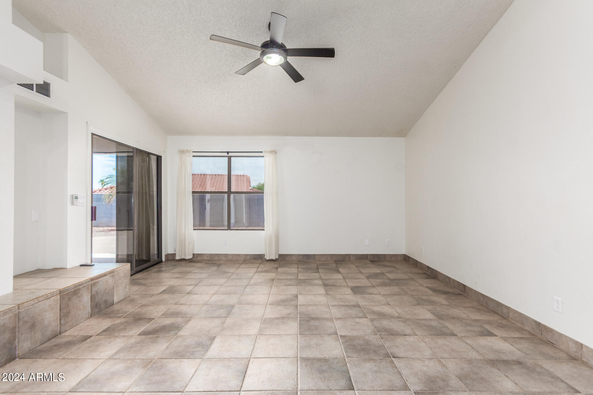 AHWATUKEE FS-16 - Residential