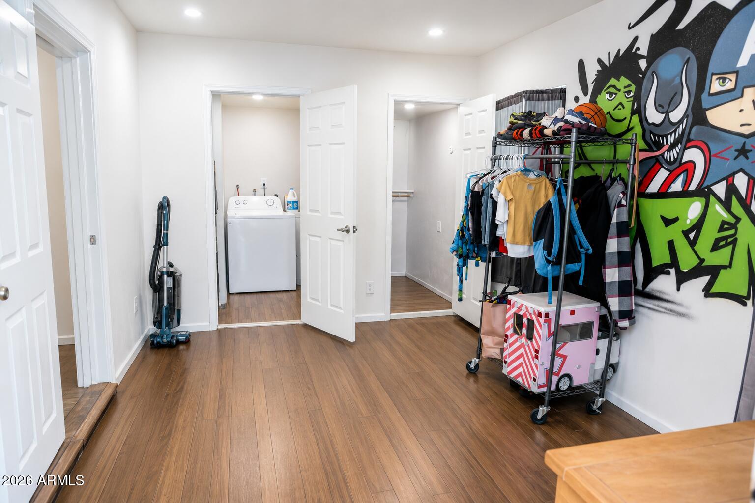 SUNRISE TERRACE UNIT 4 - Residential