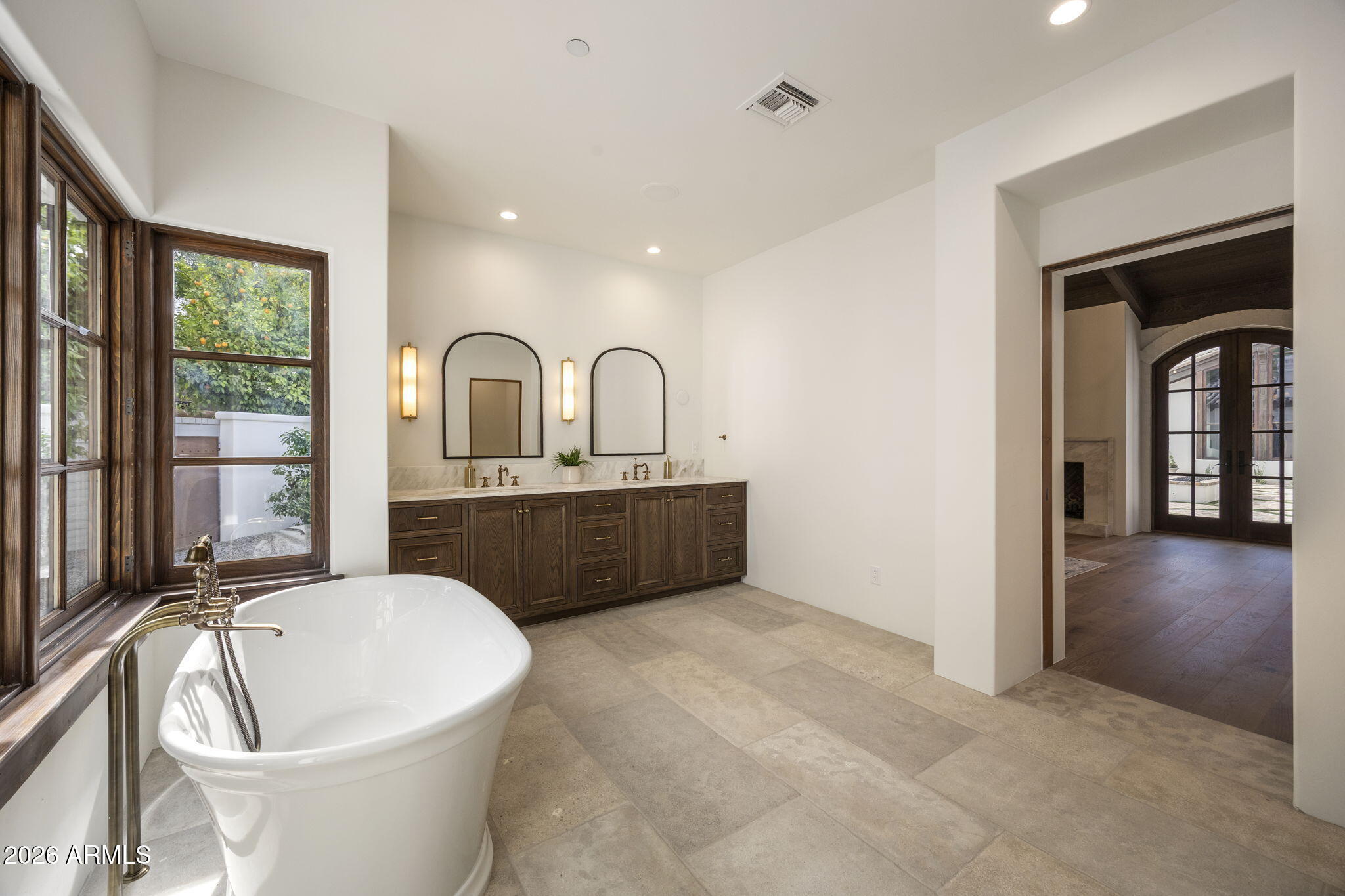 CAMELBACK COUNTRY CLUB ESTATES 3 - Residential