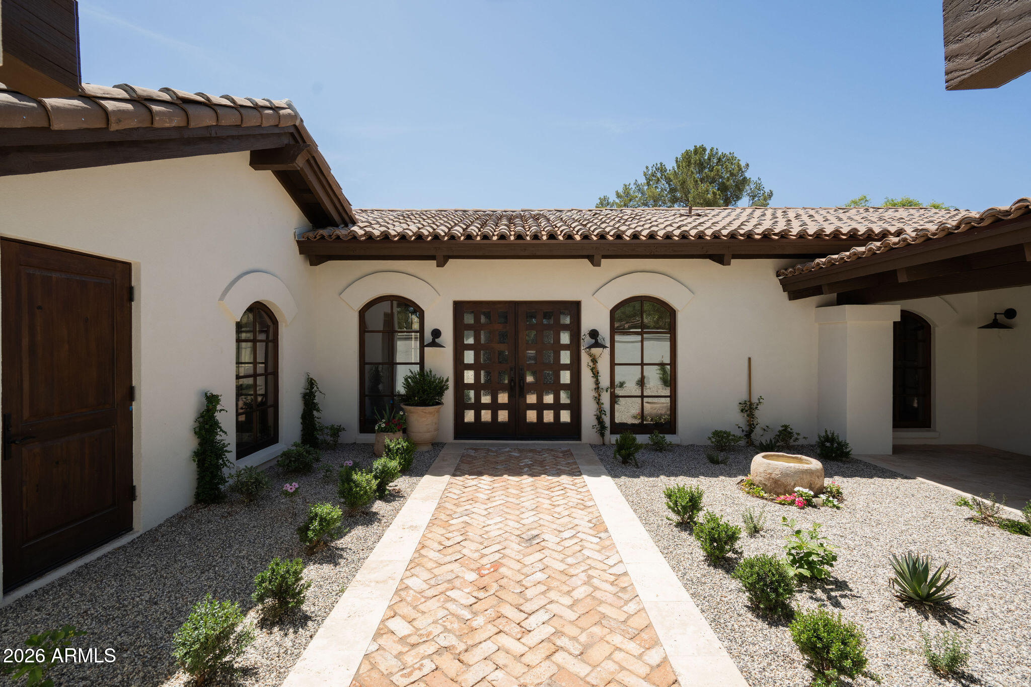 CAMELBACK COUNTRY CLUB ESTATES 3 - Residential