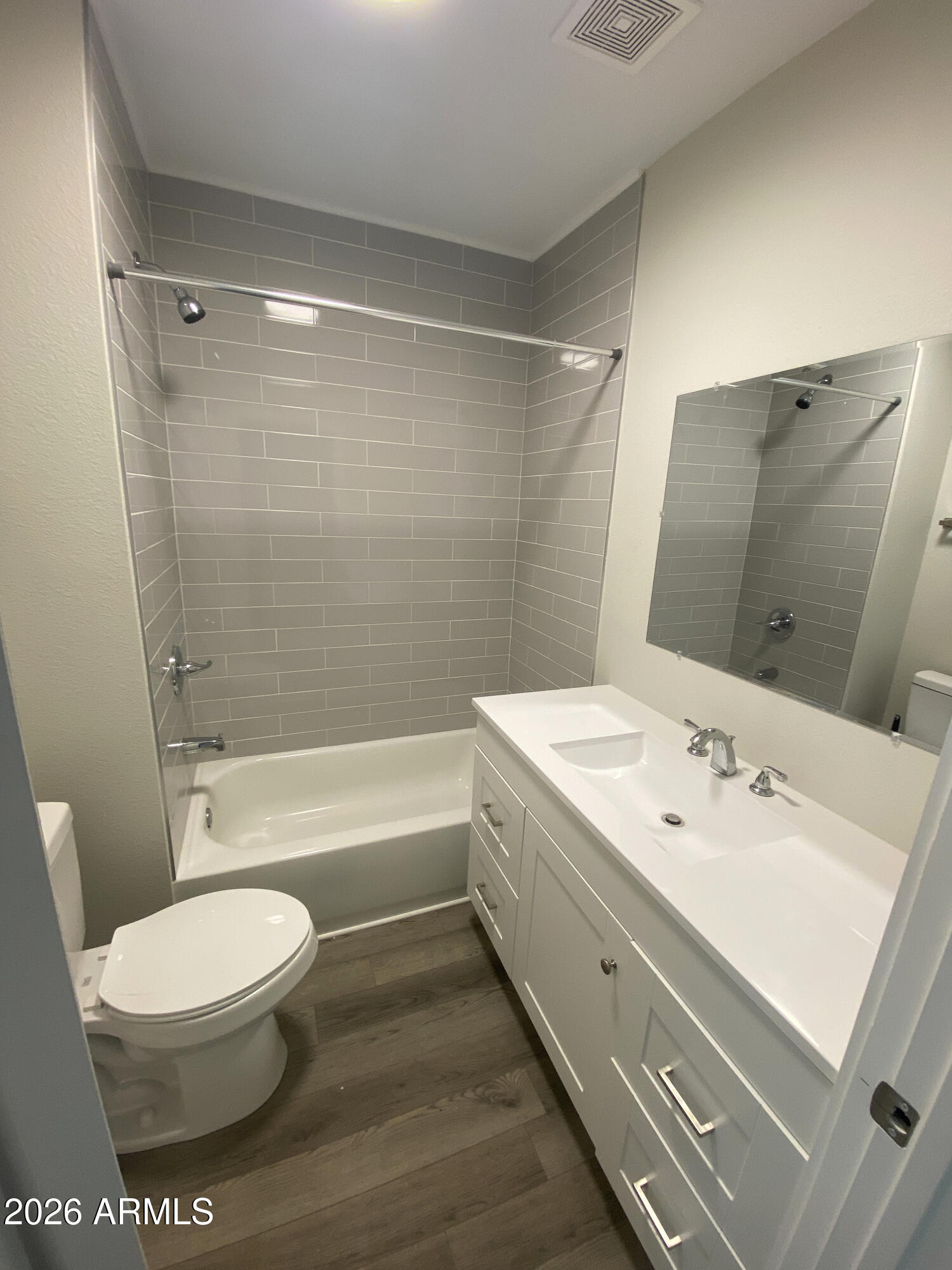 DEL REY LOTS 101-140 - Residential Income