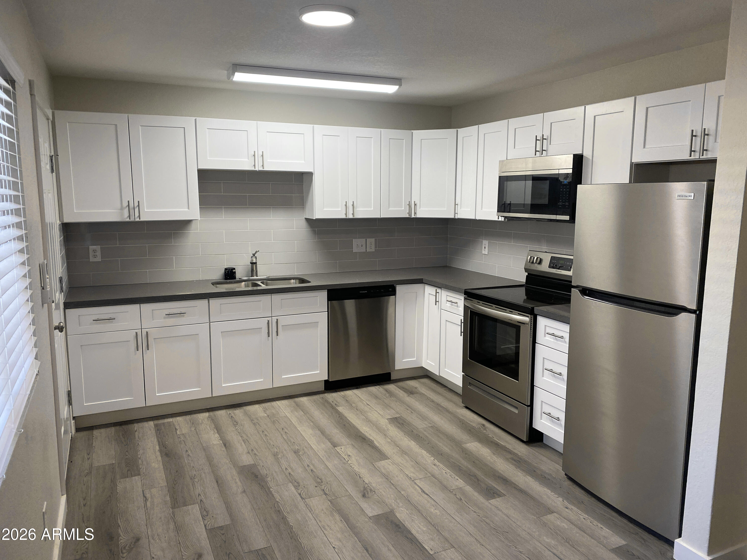 DEL REY LOTS 101-140 - Residential Income