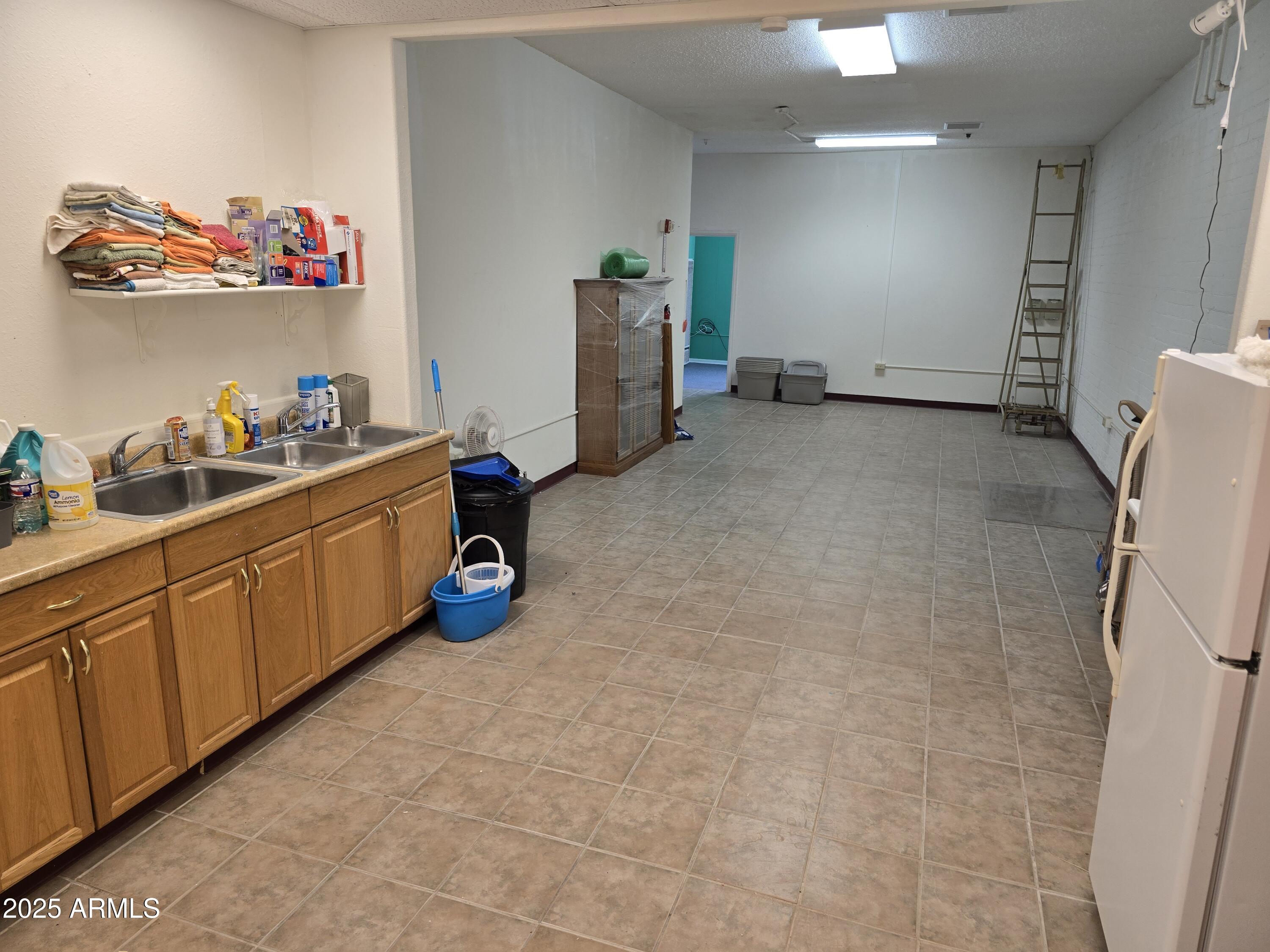 GRACE GOAR INDUSTRIAL CONDOMINIUMS AMENDED - Commercial Sale