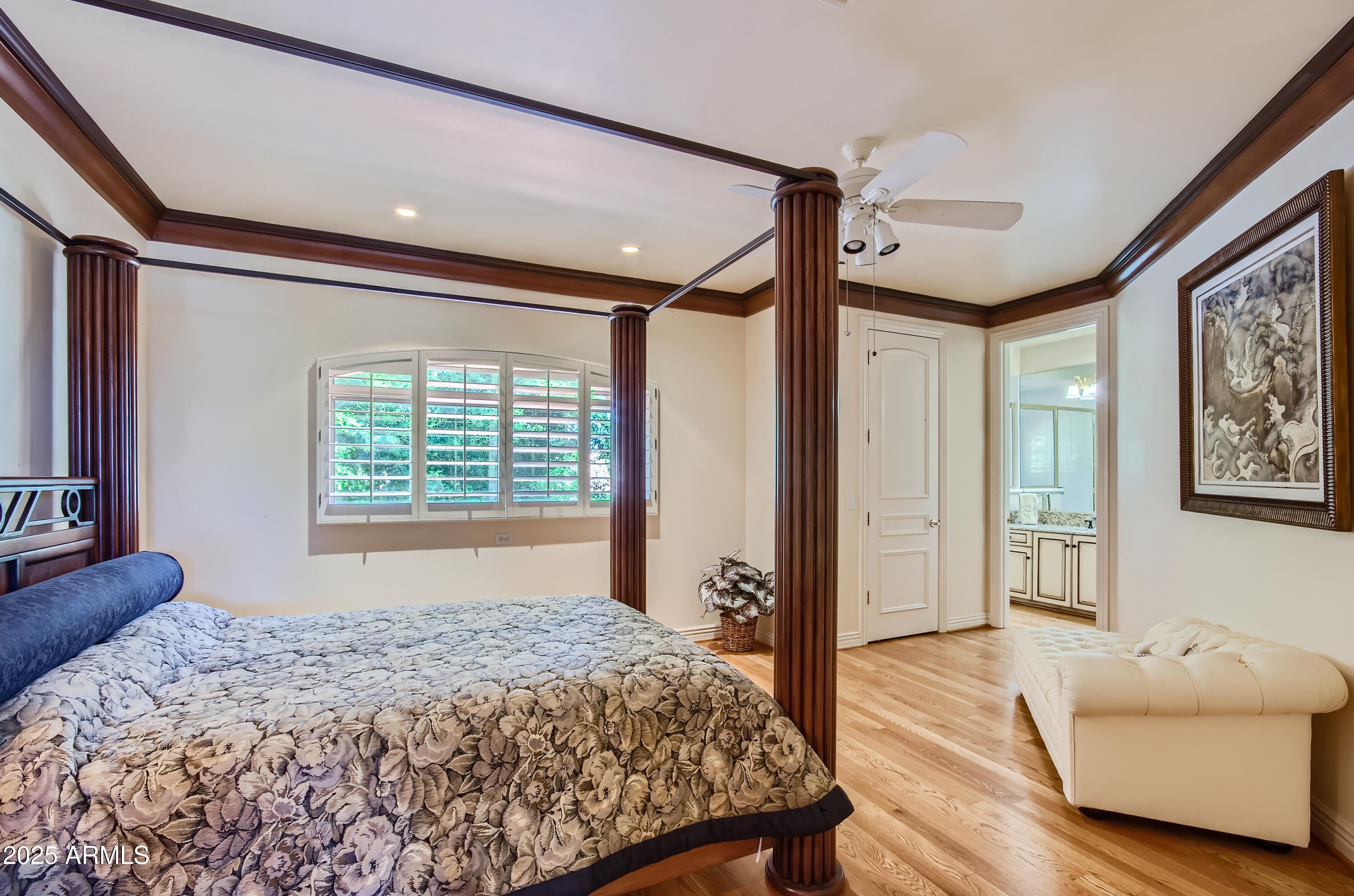 CAMELBACK COUNTRY ESTATES - Residential