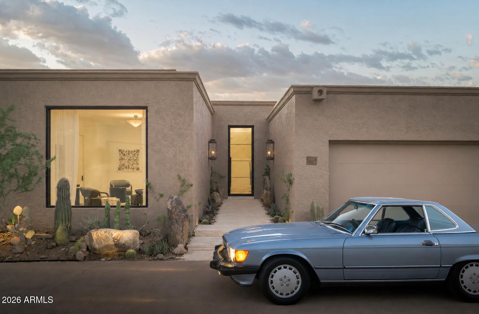 ECHO CANYON - Residential