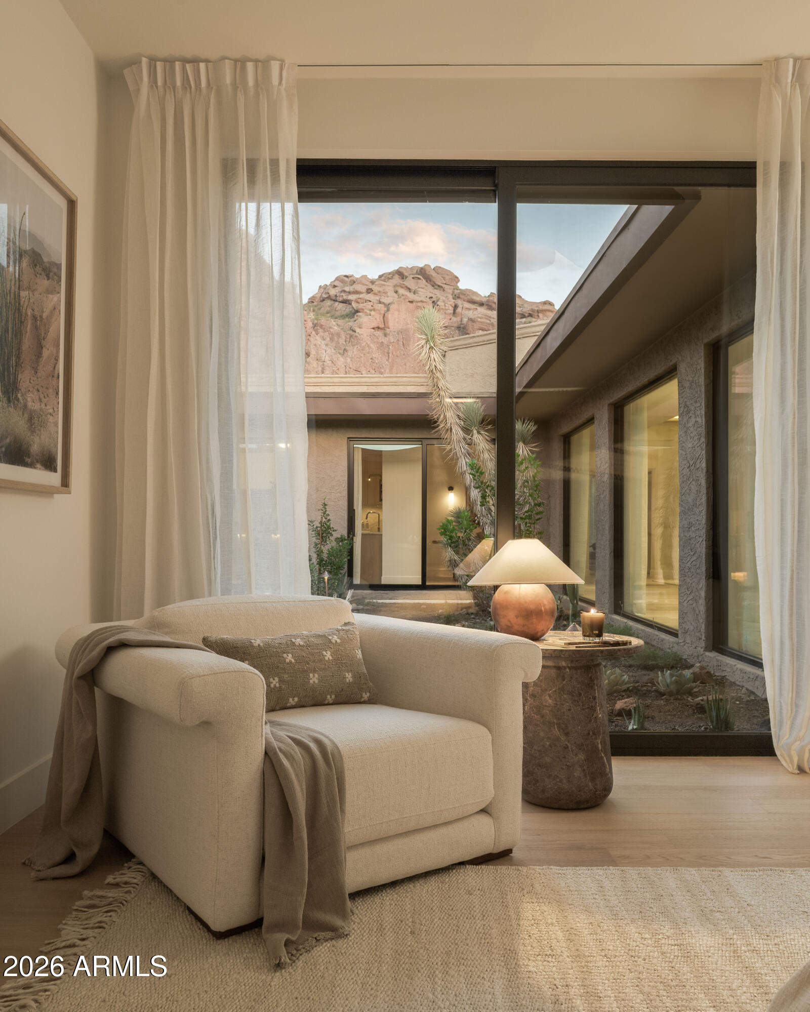 ECHO CANYON - Residential
