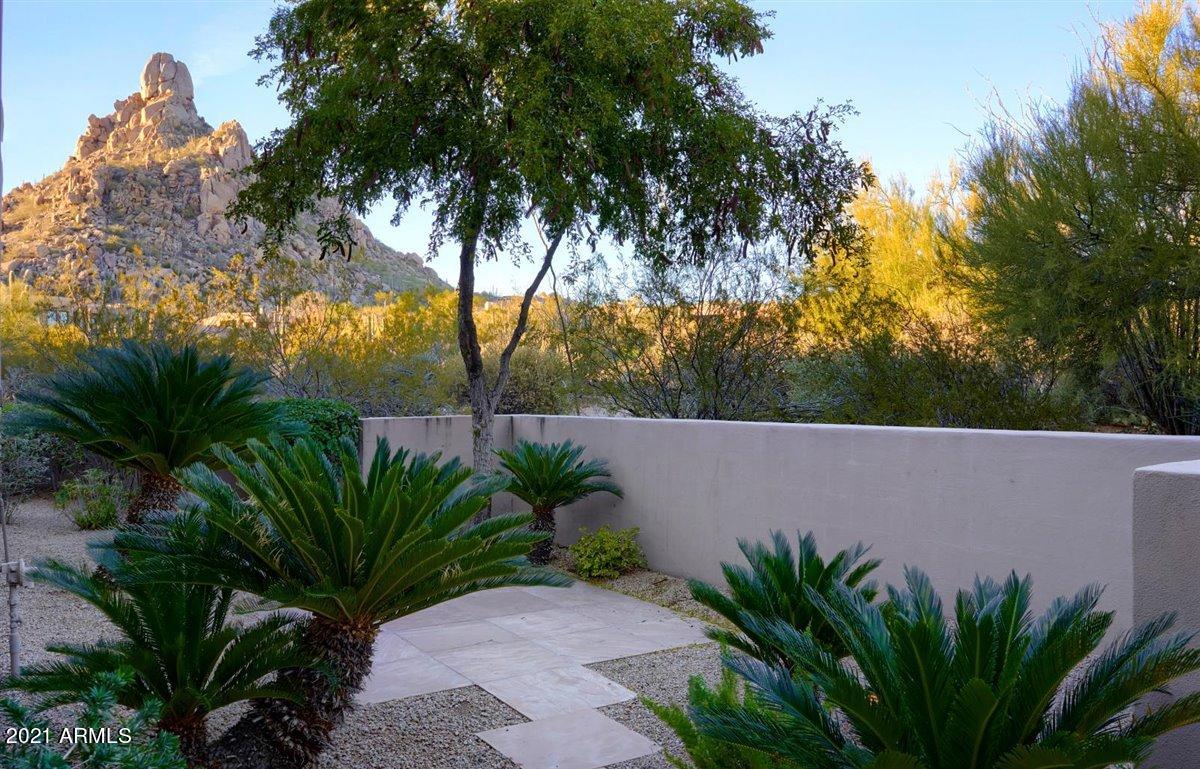 DESERT HIGHLANDS - Residential