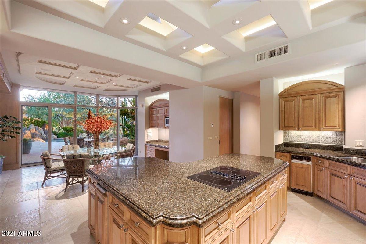 DESERT HIGHLANDS - Residential