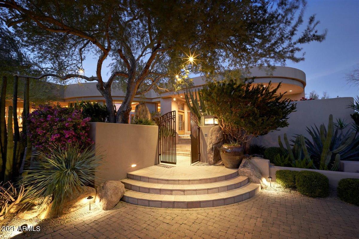 DESERT HIGHLANDS - Residential