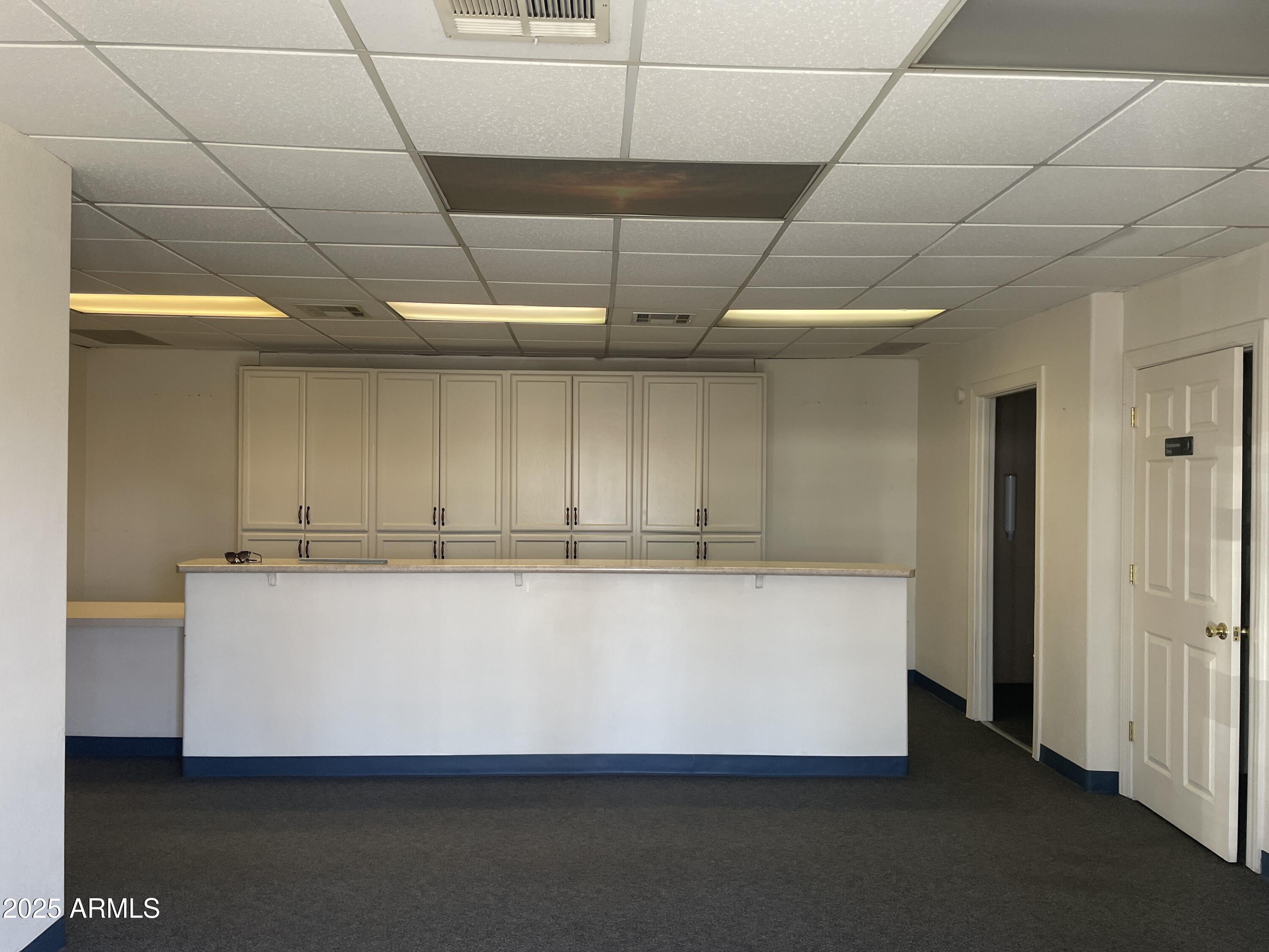MARYVALE TERRACE 29 LOTS 212-352 & TR A - Commercial Lease