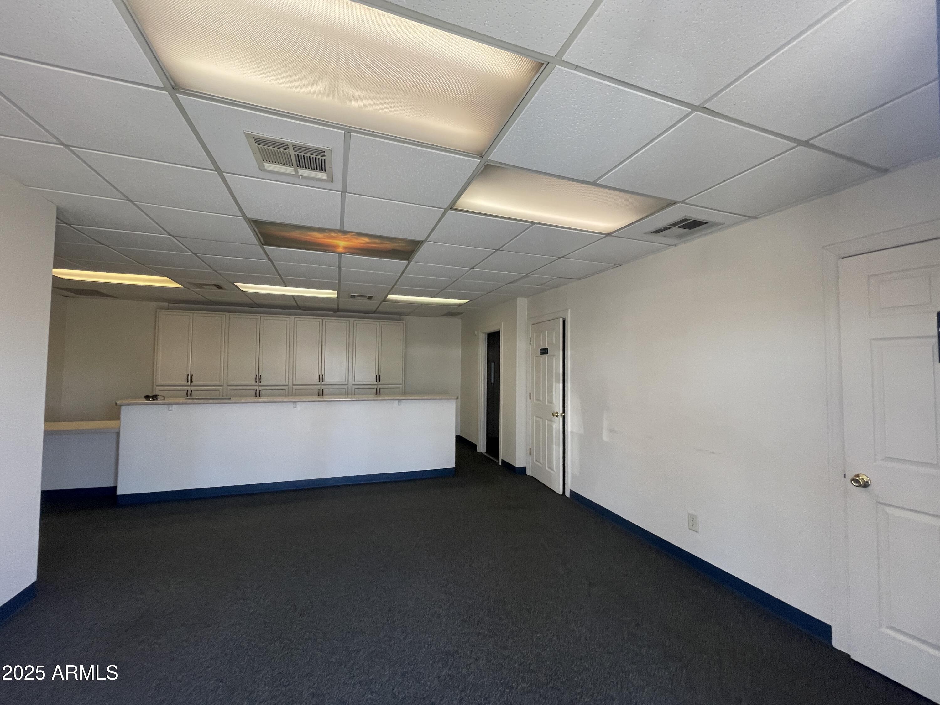 MARYVALE TERRACE 29 LOTS 212-352 & TR A - Commercial Lease