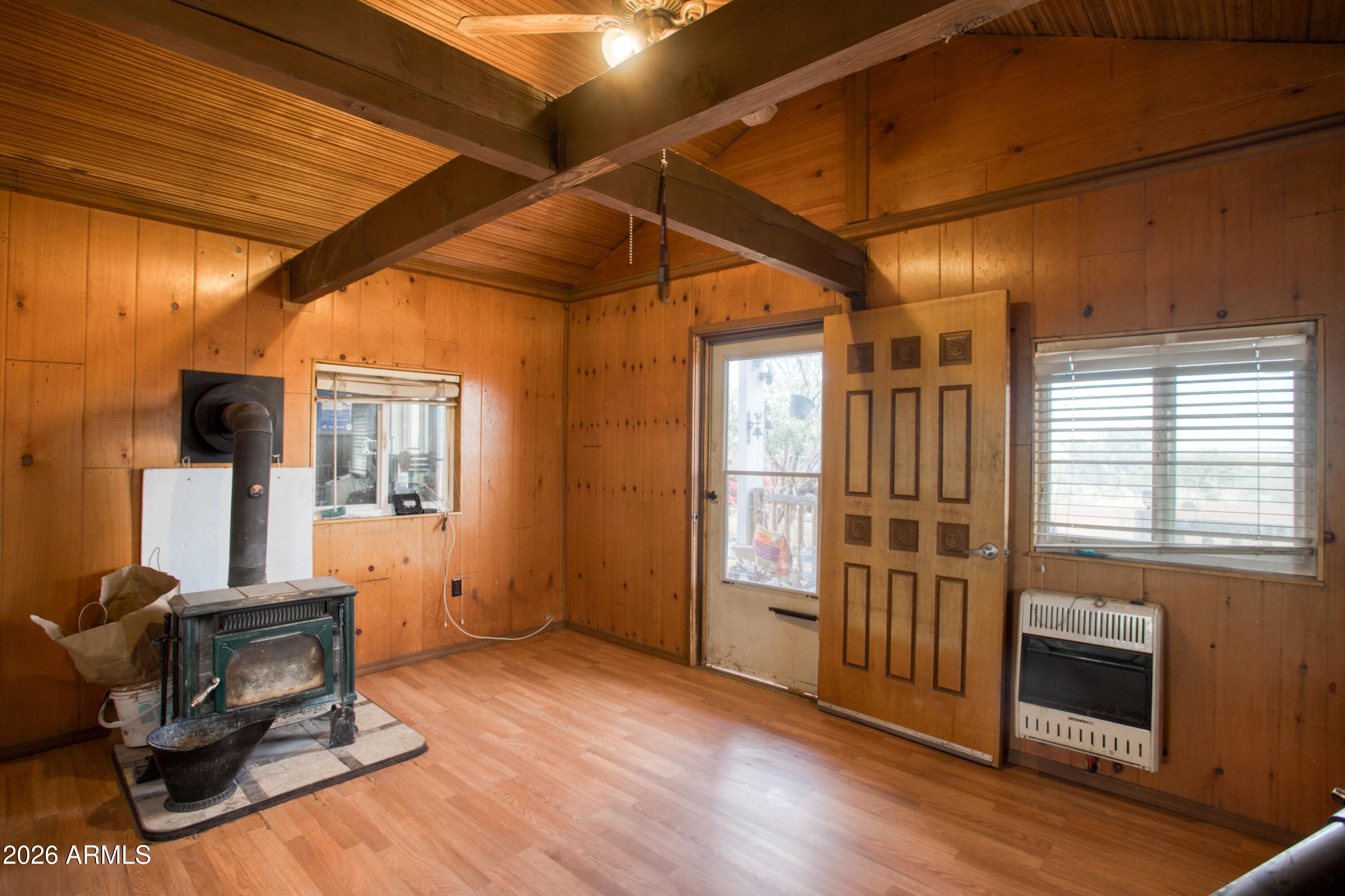 RANCH OF THE WHITE MOUNTAINS UNIT 17 - Residential