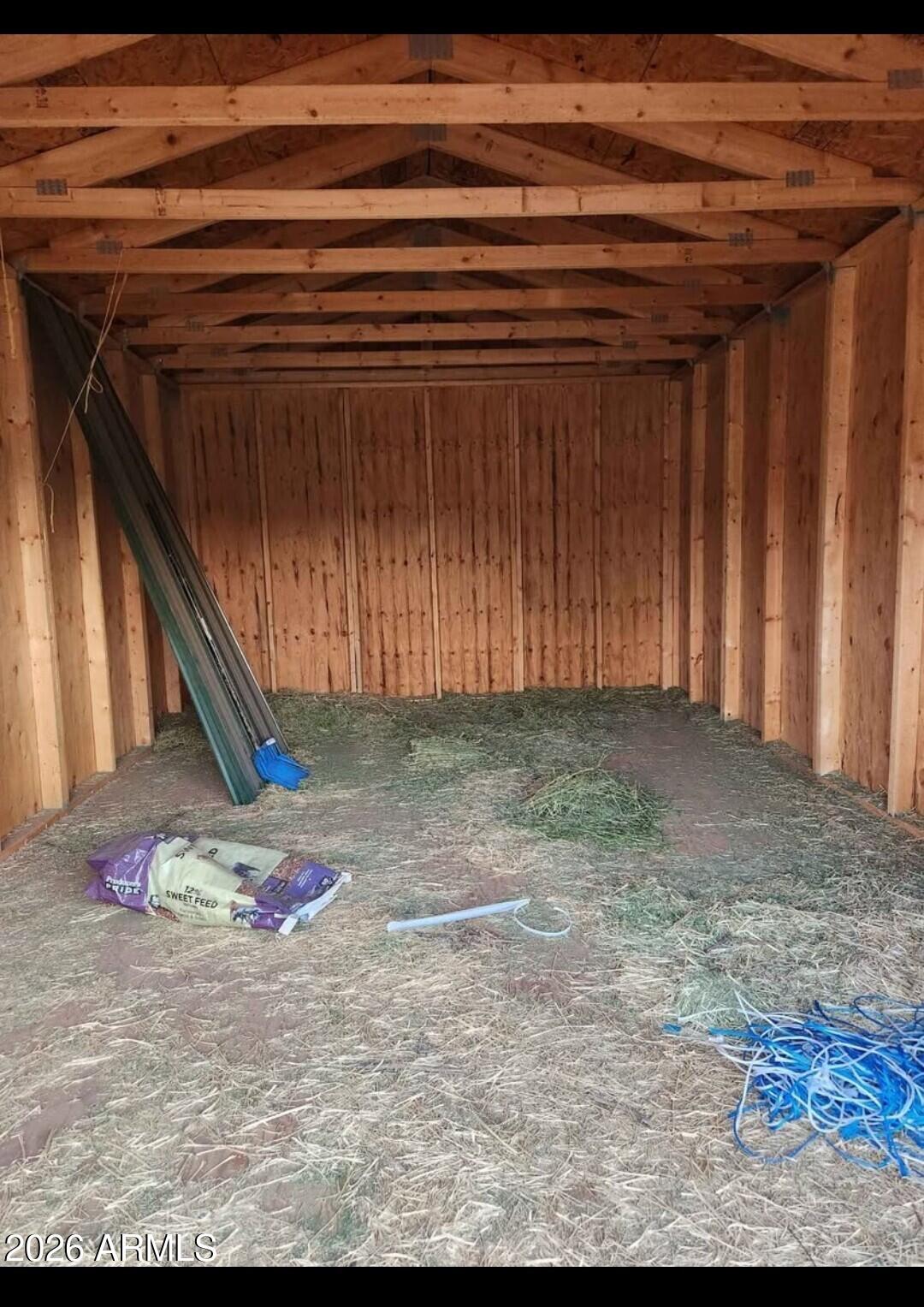 RANCH OF THE WHITE MOUNTAINS UNIT 17 - Residential