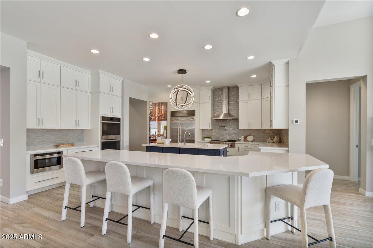 ASTORIA - Residential