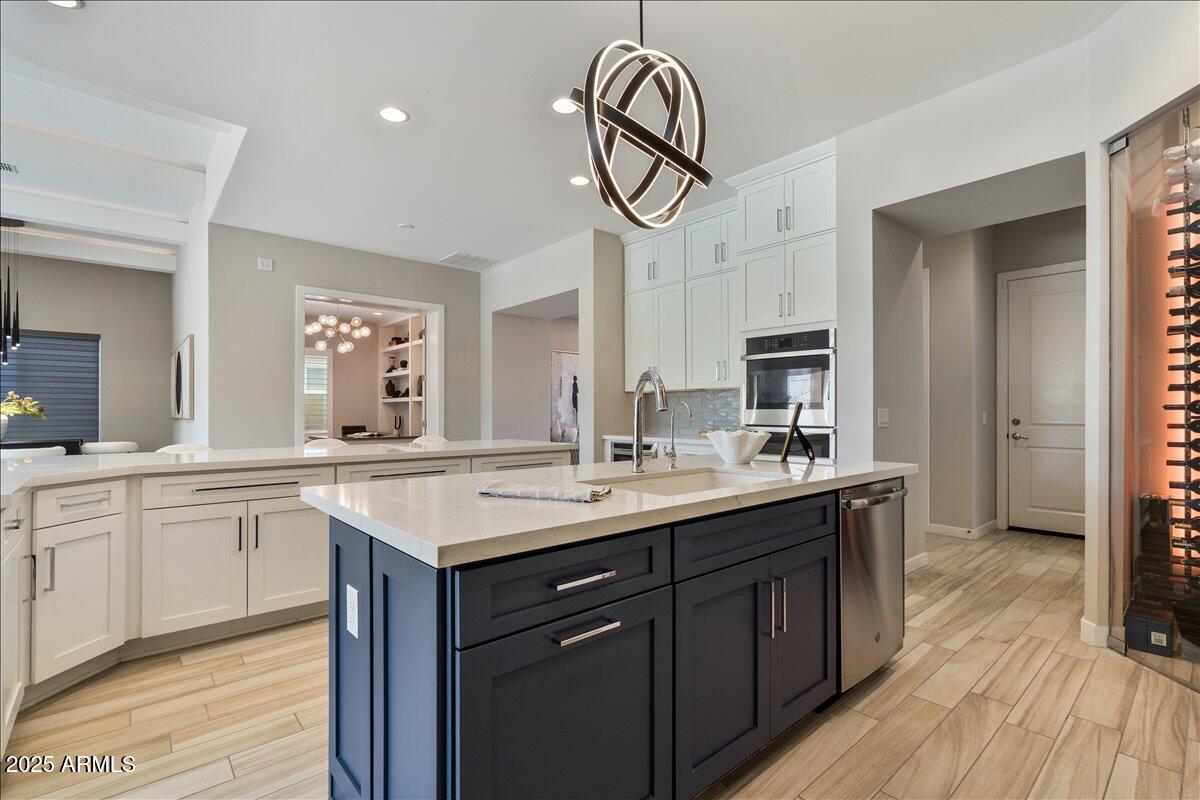 ASTORIA - Residential
