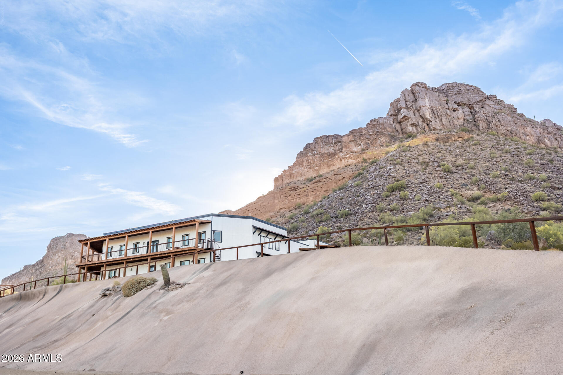 Western Estate- County Island Acreage - Residential