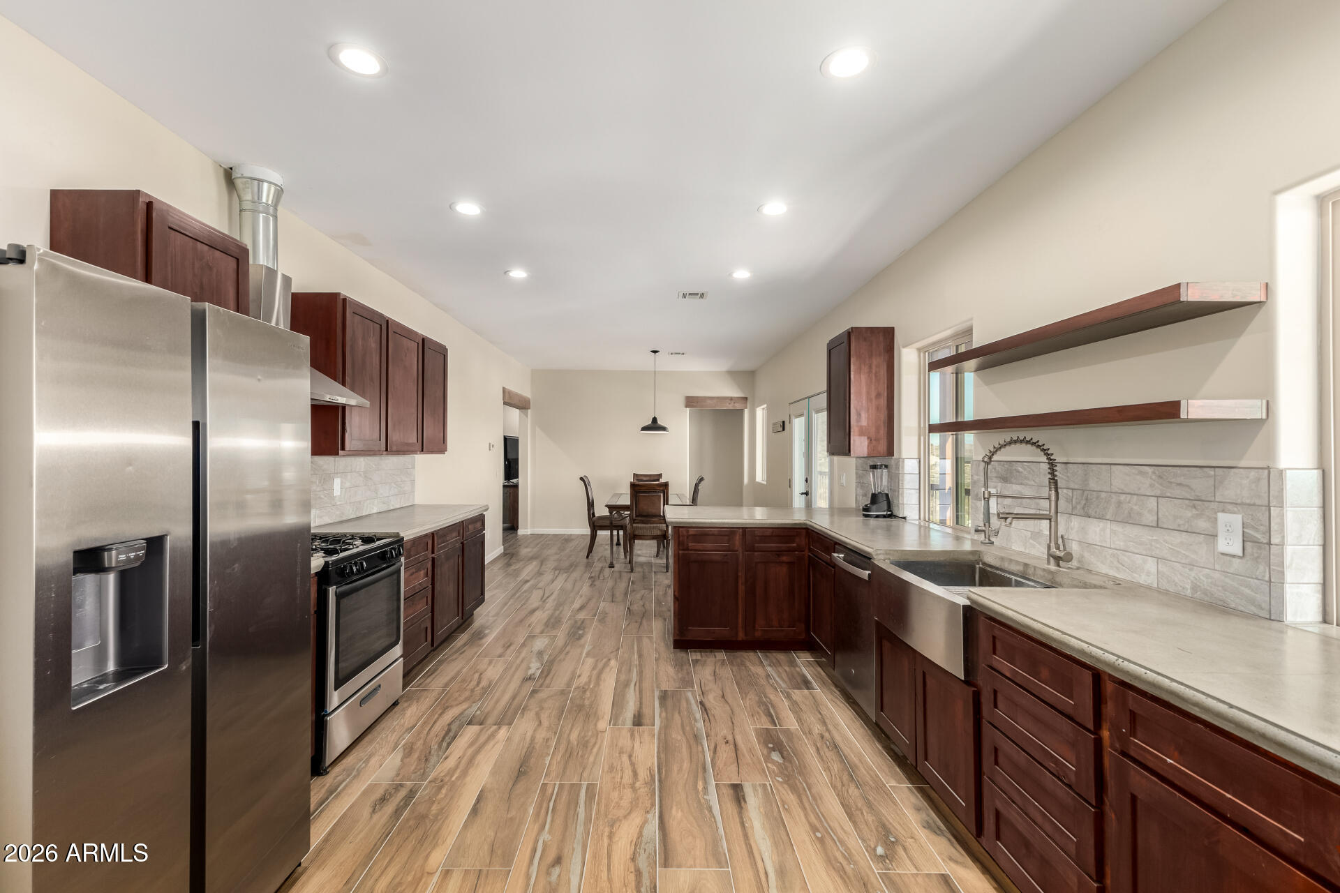 Western Estate- County Island Acreage - Residential